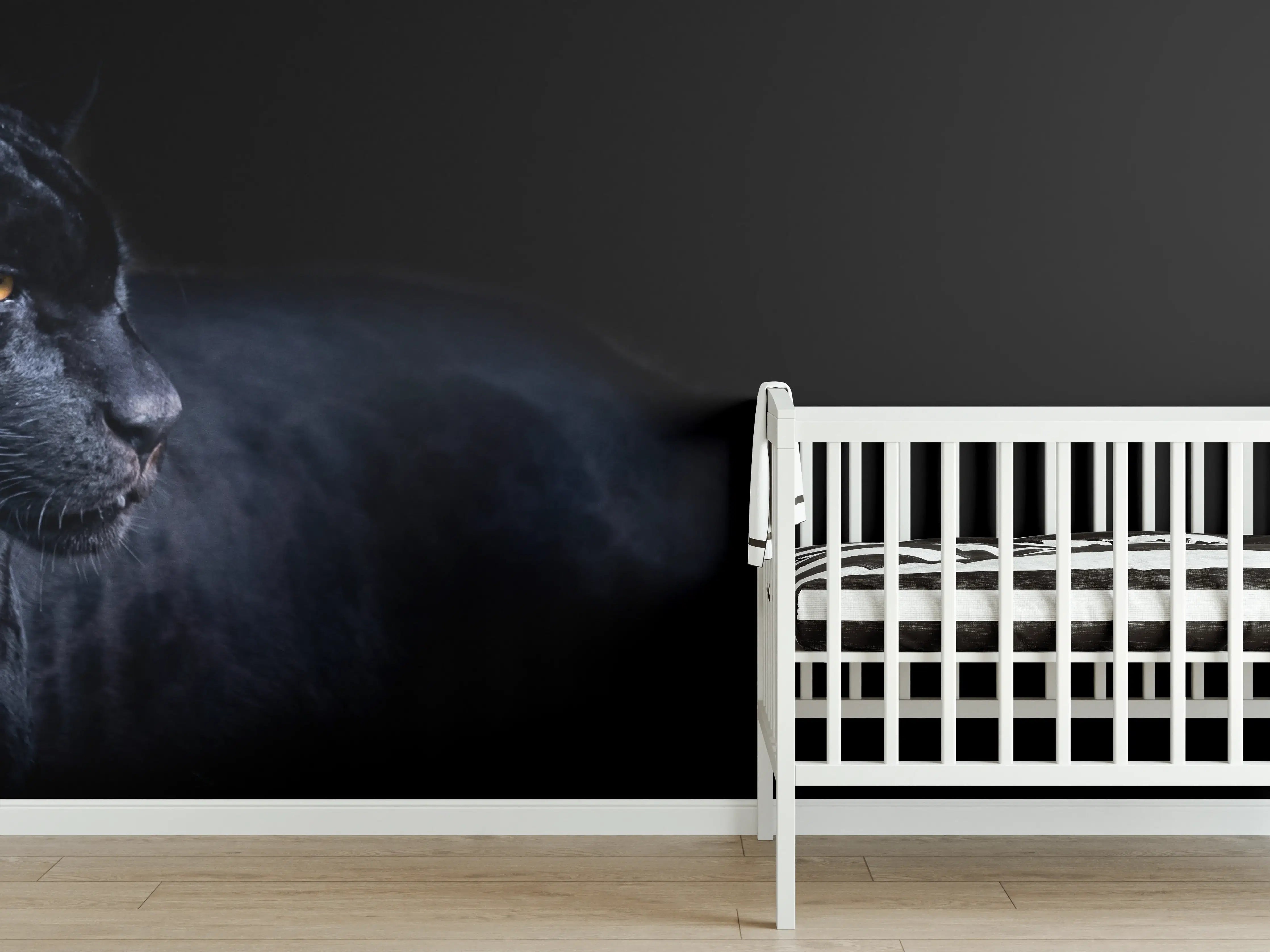 Babyzimmer Wandgestaltung - Schwarzen Panther mit schwarzem Hintergrund