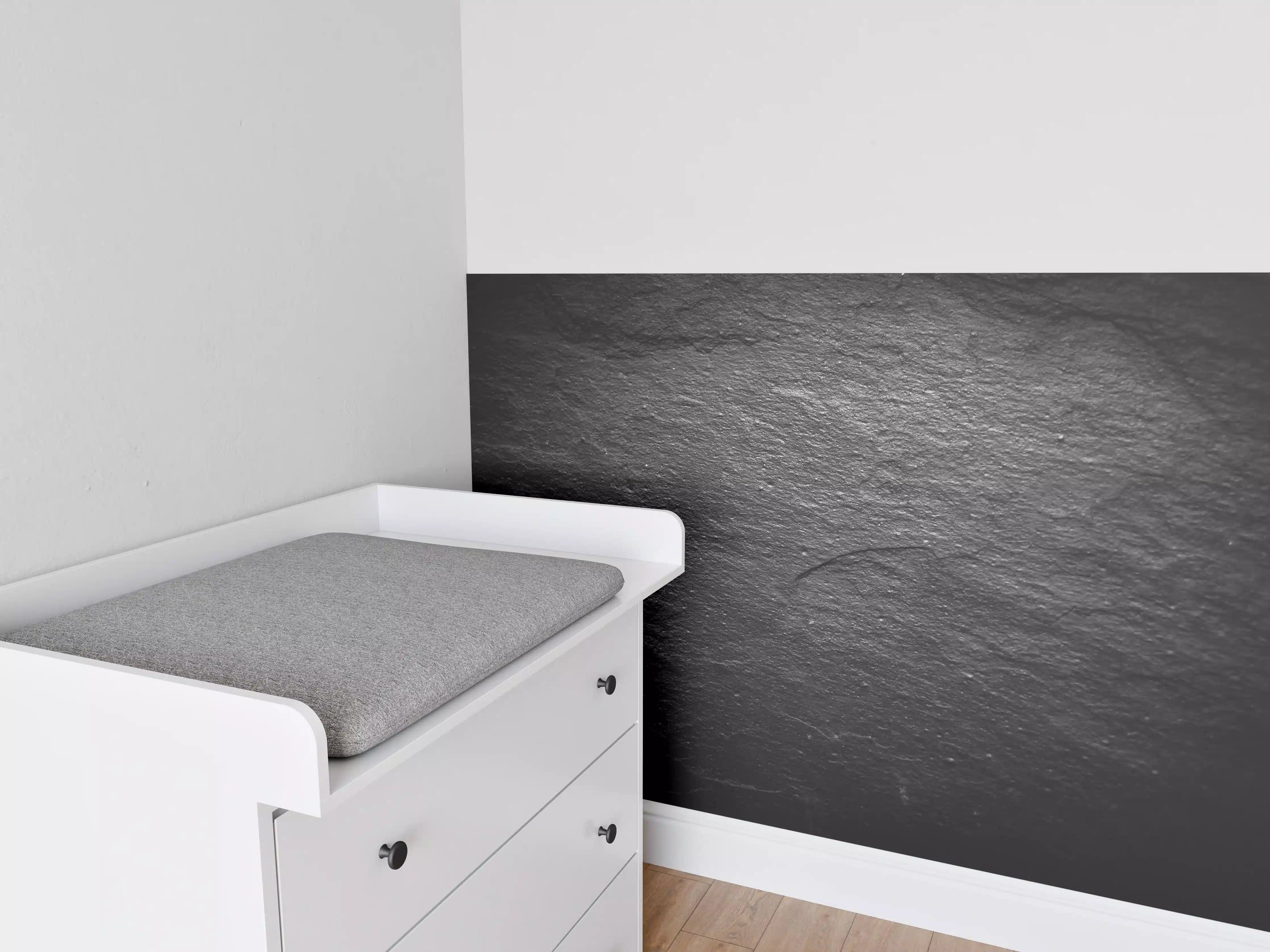 Babyzimmer Wandgestaltung - Schwarzer Schieferstein
