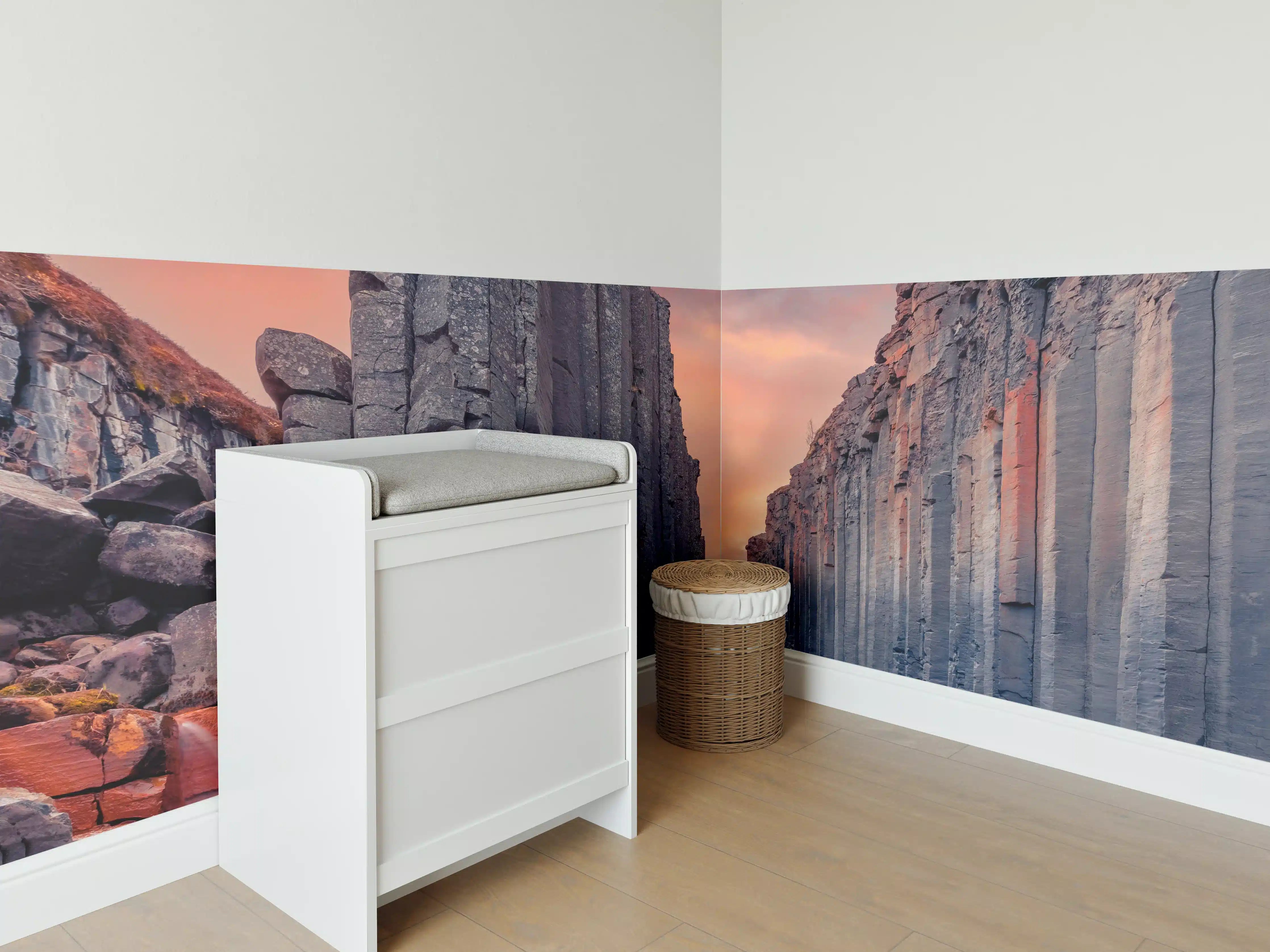Babyzimmer Wandgestaltung - Sommerlicher Sonnenaufgang - Studlagil-Schlucht