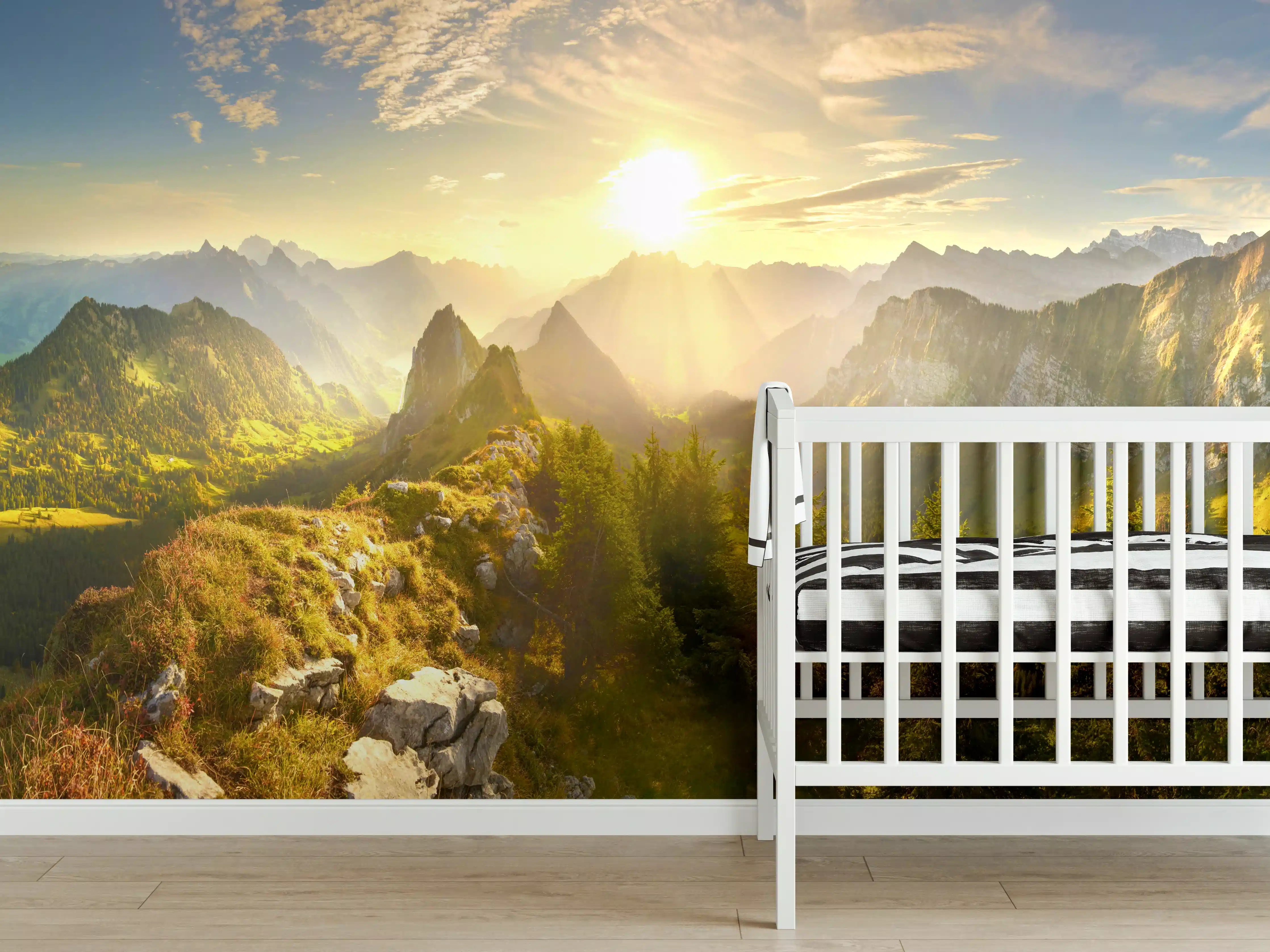 Babyzimmer Wandgestaltung - Sonnenaugang über Schweizer Alpen