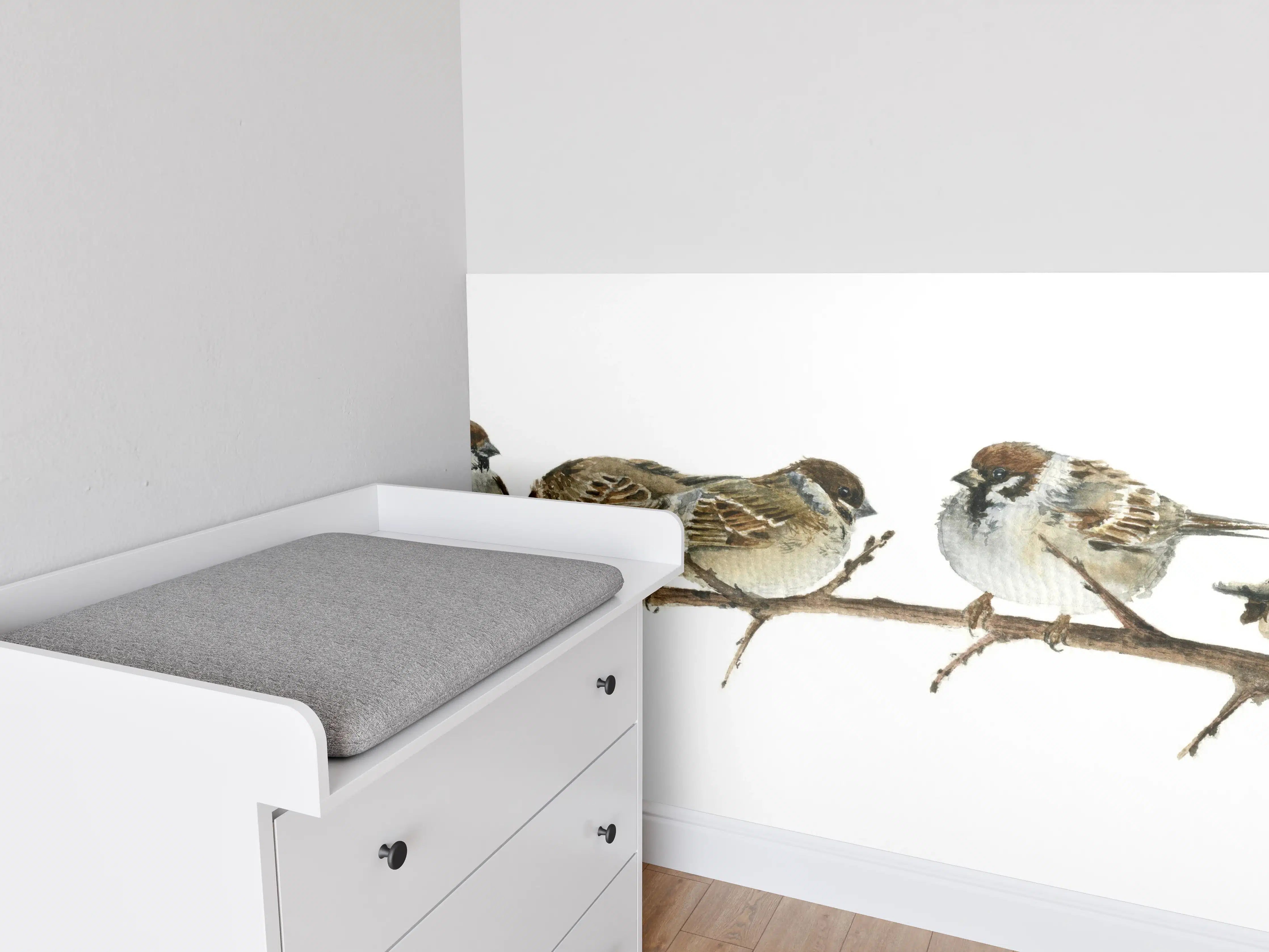 Babyzimmer Wandgestaltung - Spatzen auf einem Zweig