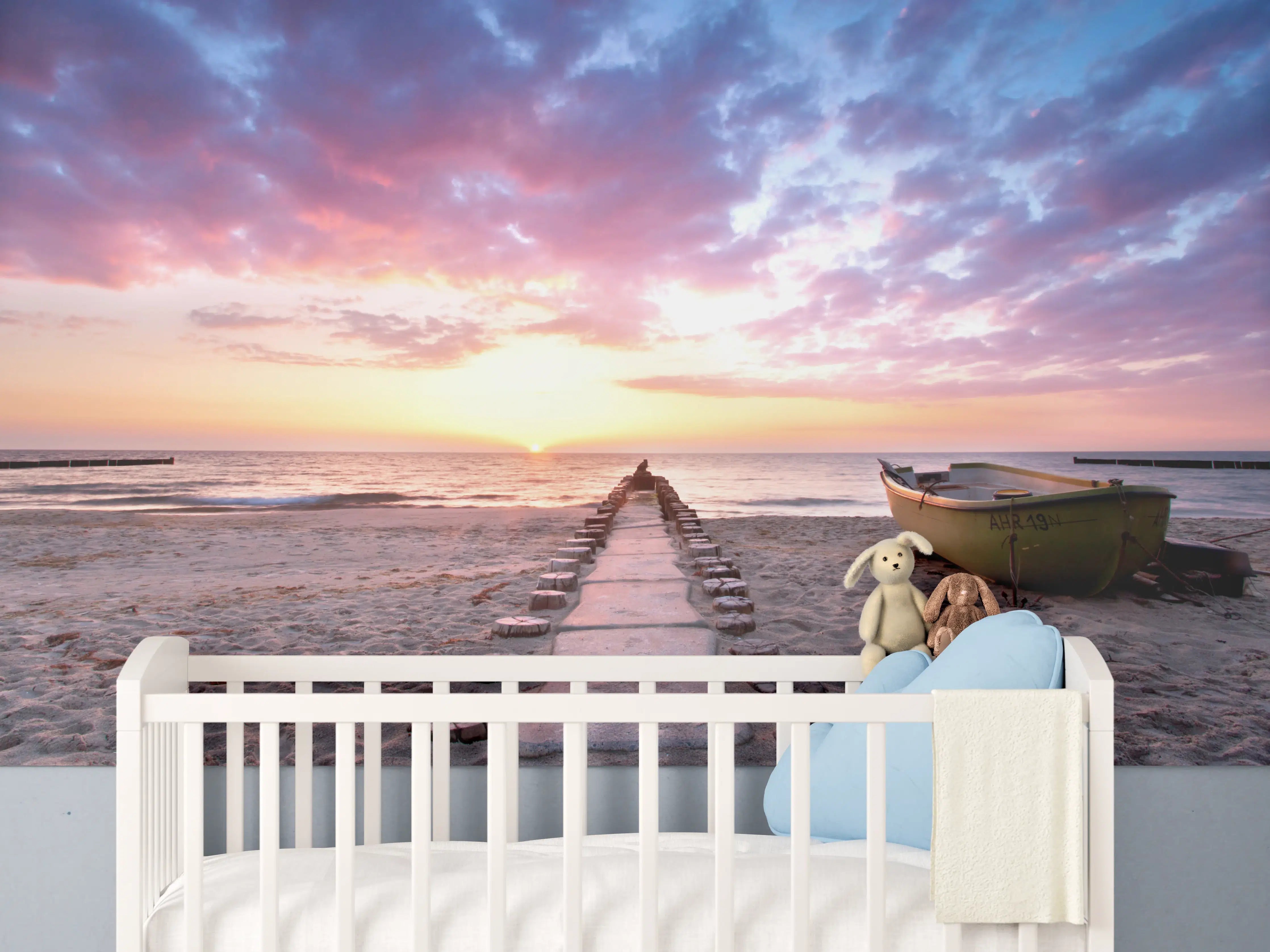 Babyzimmer Wandgestaltung - Steg ins Meer bei Abendsonne