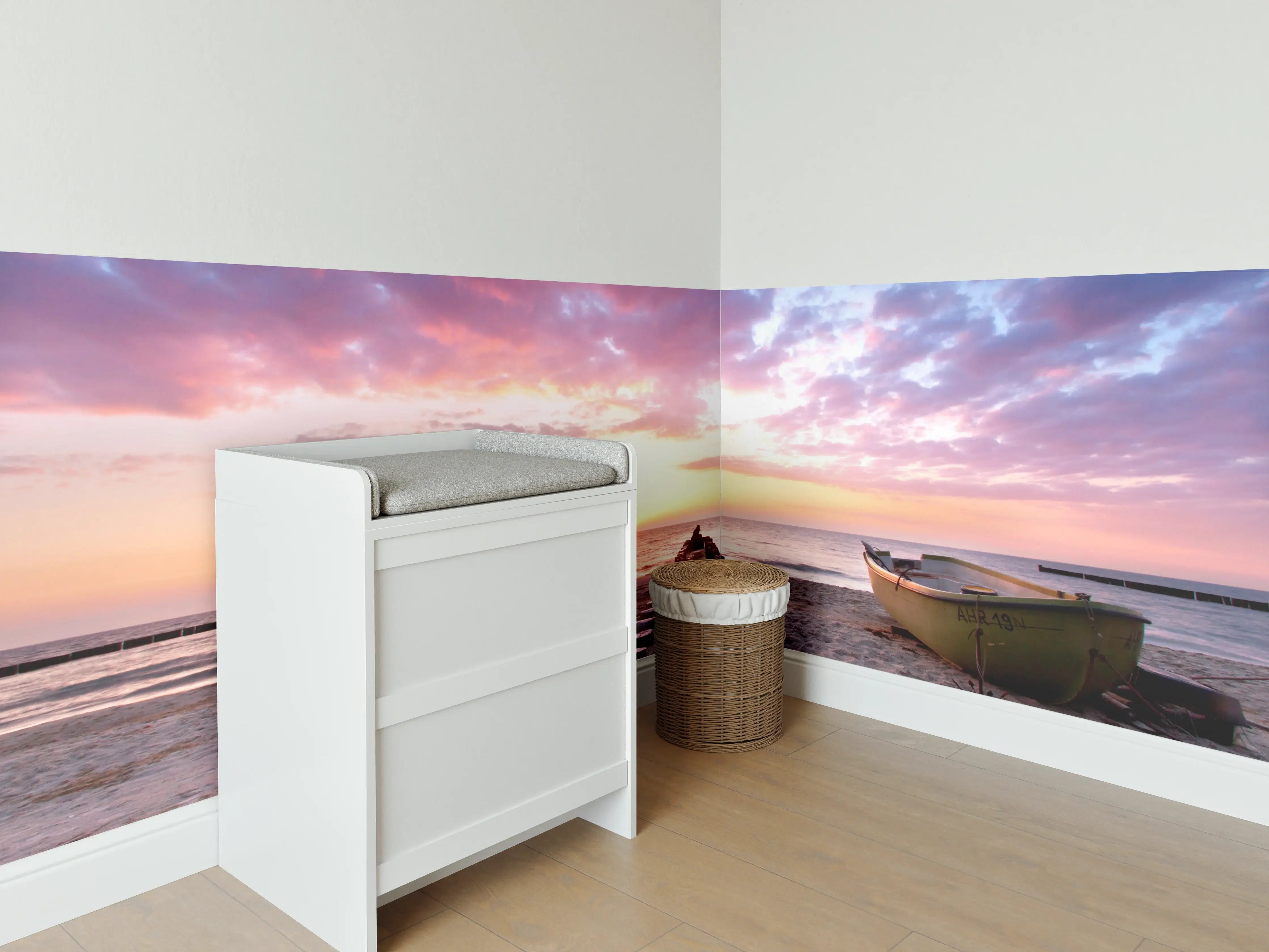 Babyzimmer Wandgestaltung - Steg ins Meer bei Abendsonne