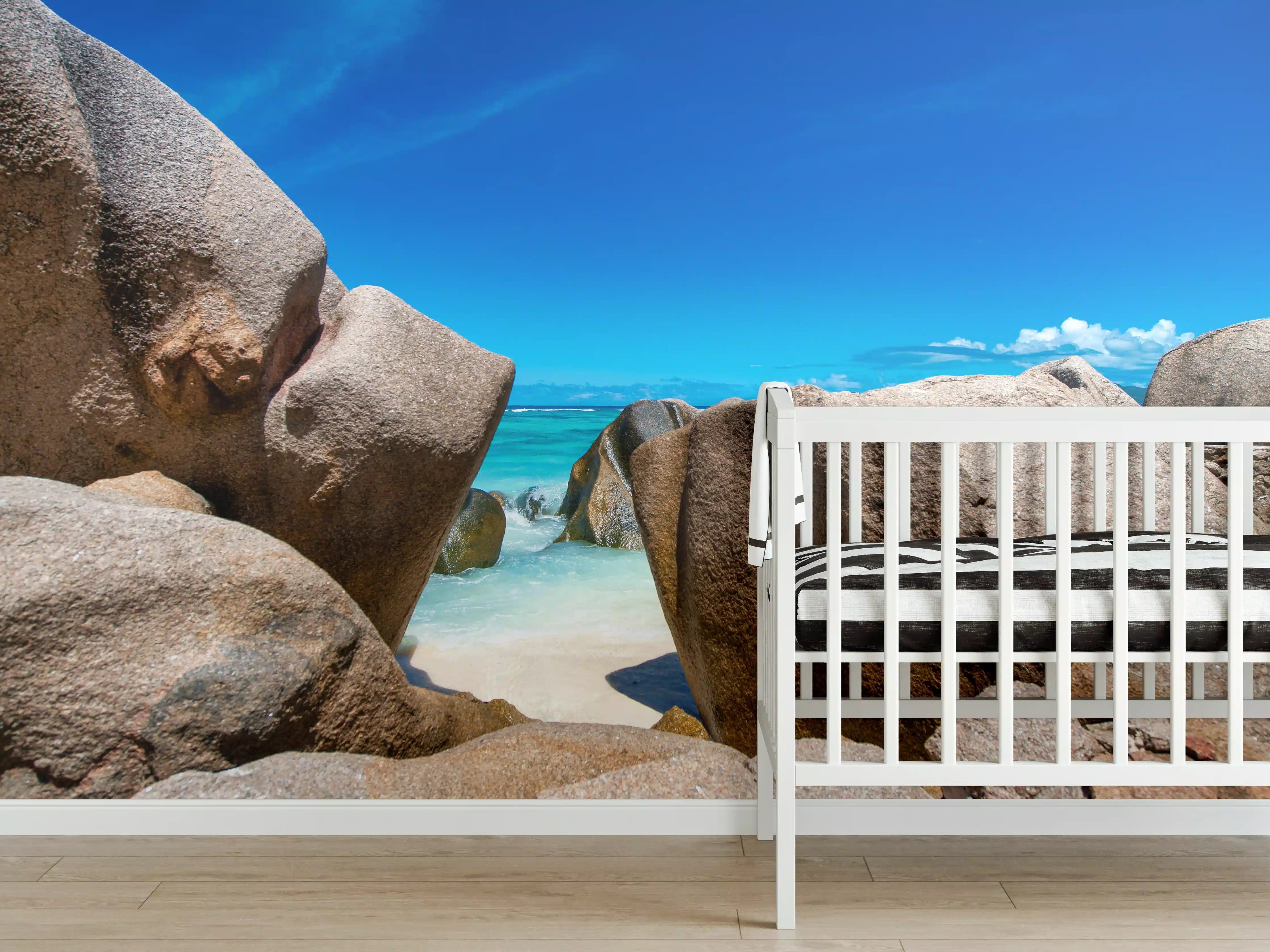 Babyzimmer Wandgestaltung - Stein-Panorama auf den Seychellen