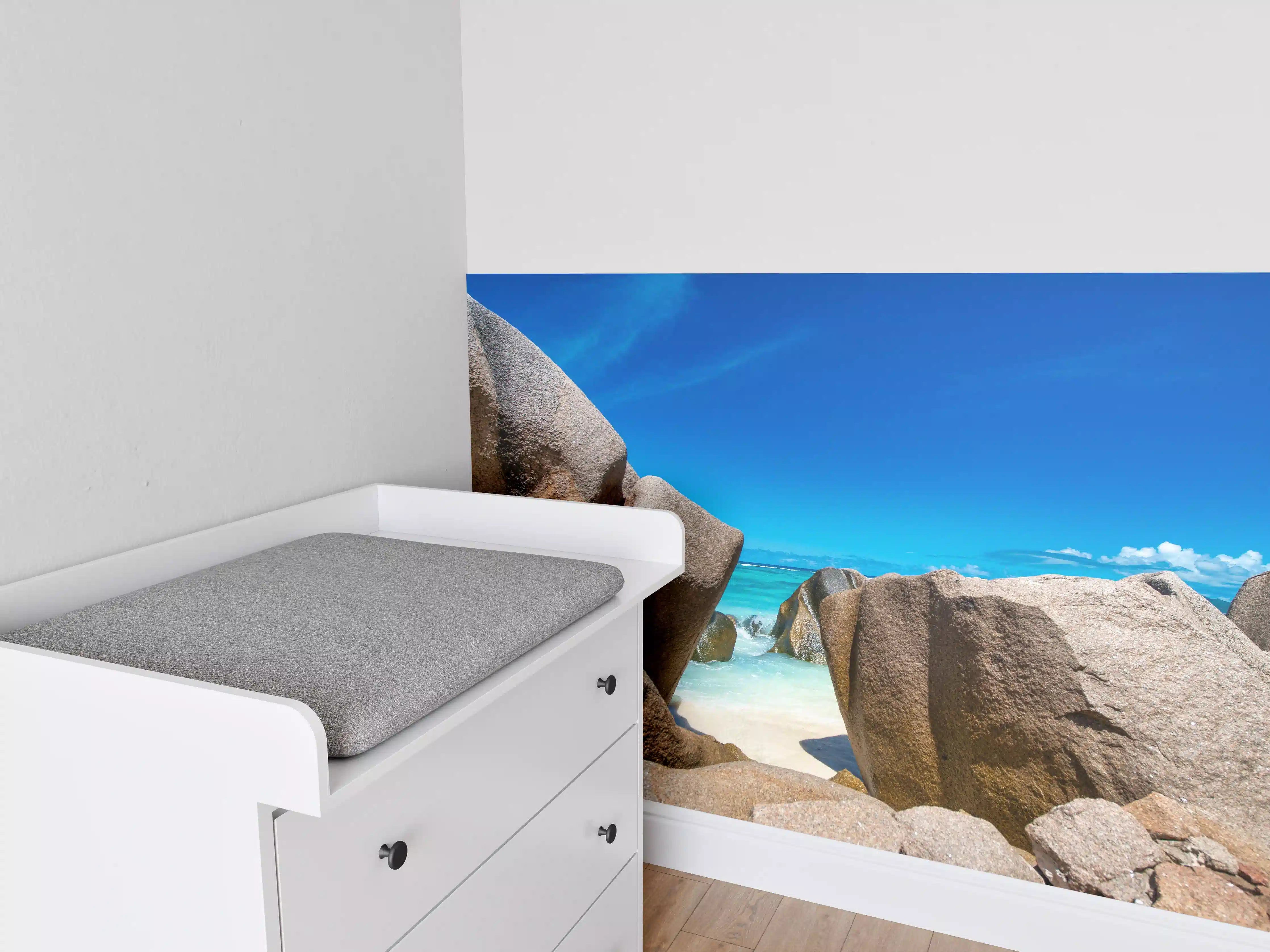 Babyzimmer Wandgestaltung - Stein-Panorama auf den Seychellen