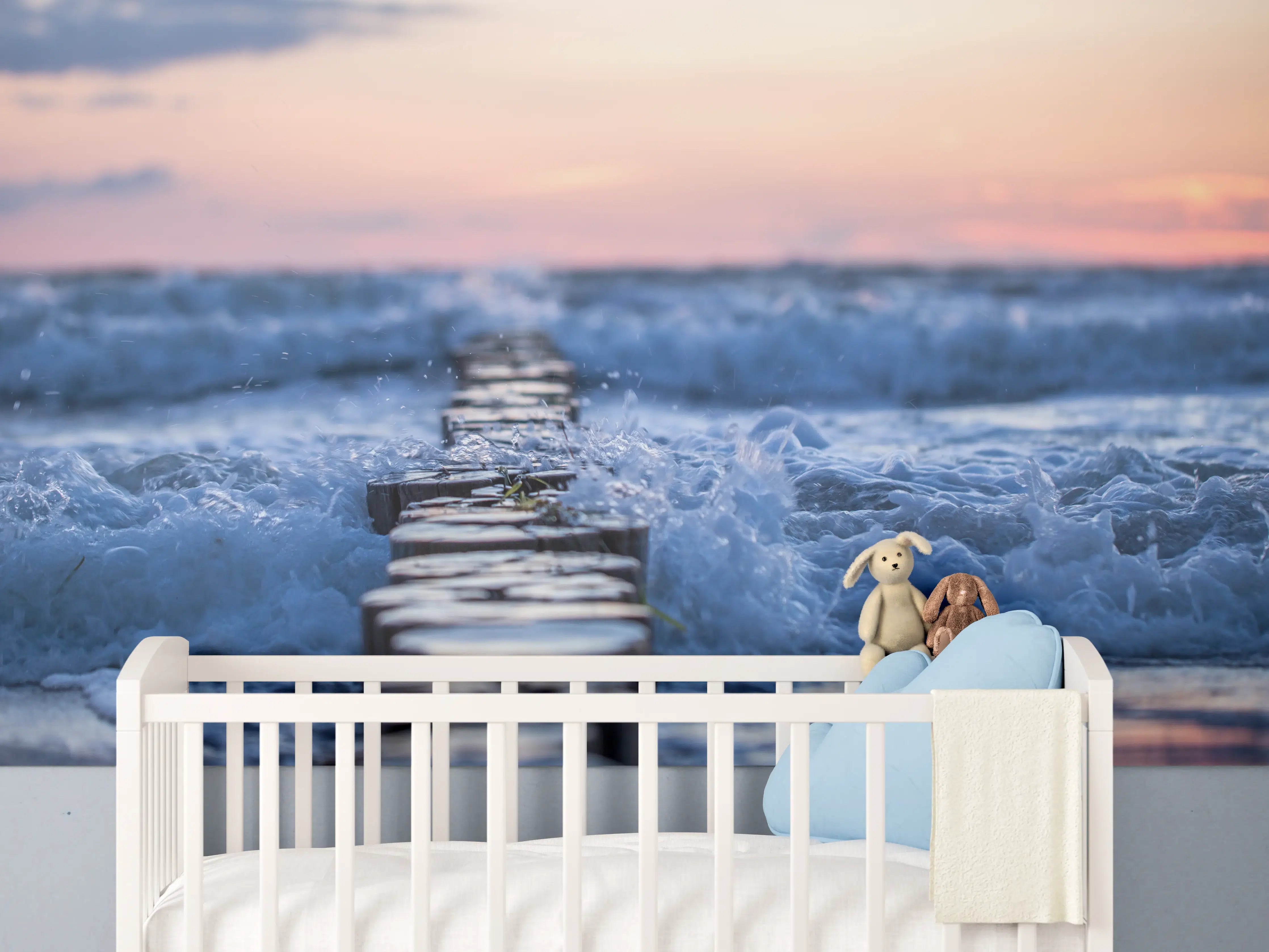 Babyzimmer Wandgestaltung - Stimmungsvoller Sonnenuntergang über graublauem Meer
