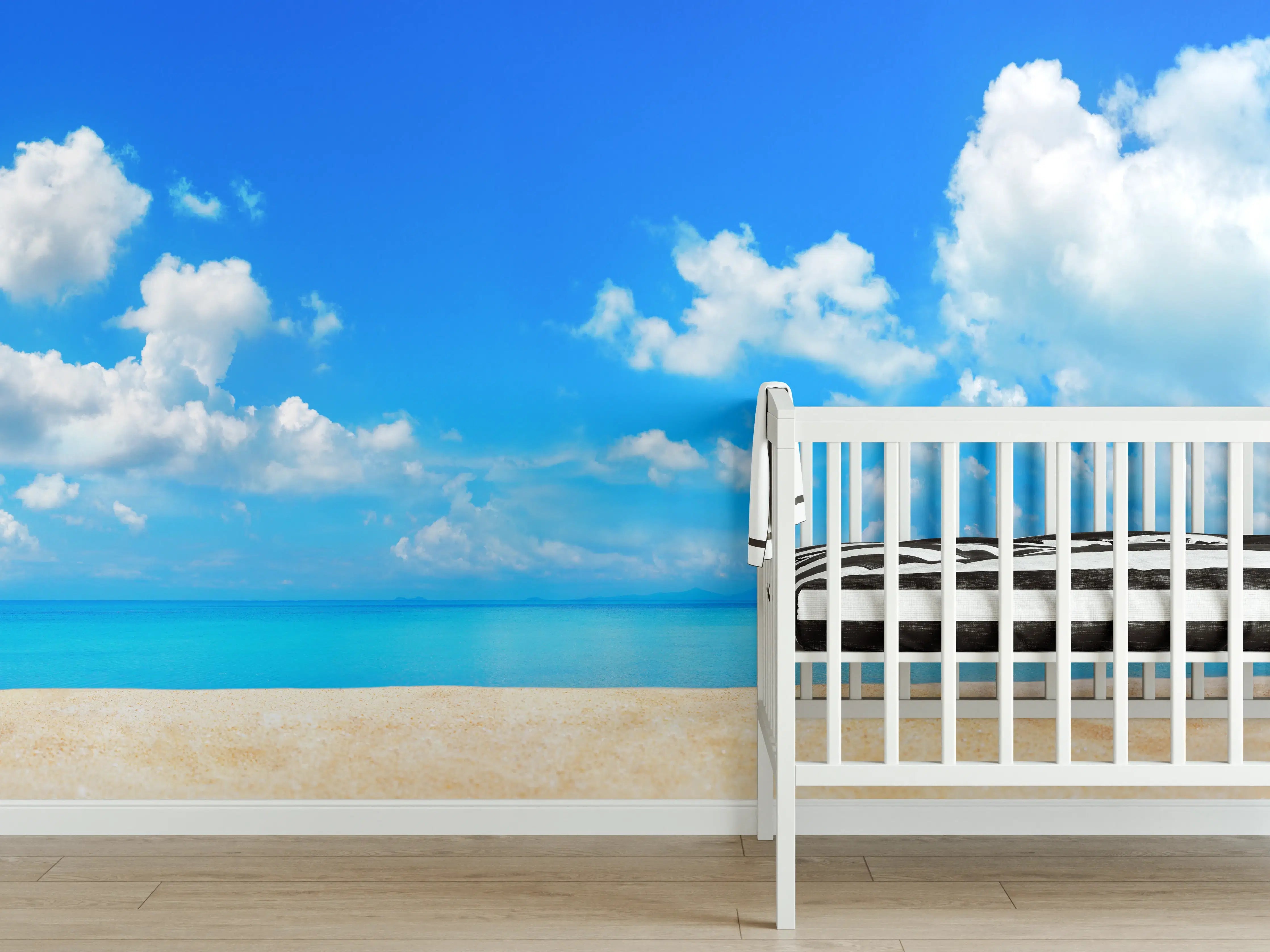 Babyzimmer Wandgestaltung - Strandlandschaft unter blauem Himmel