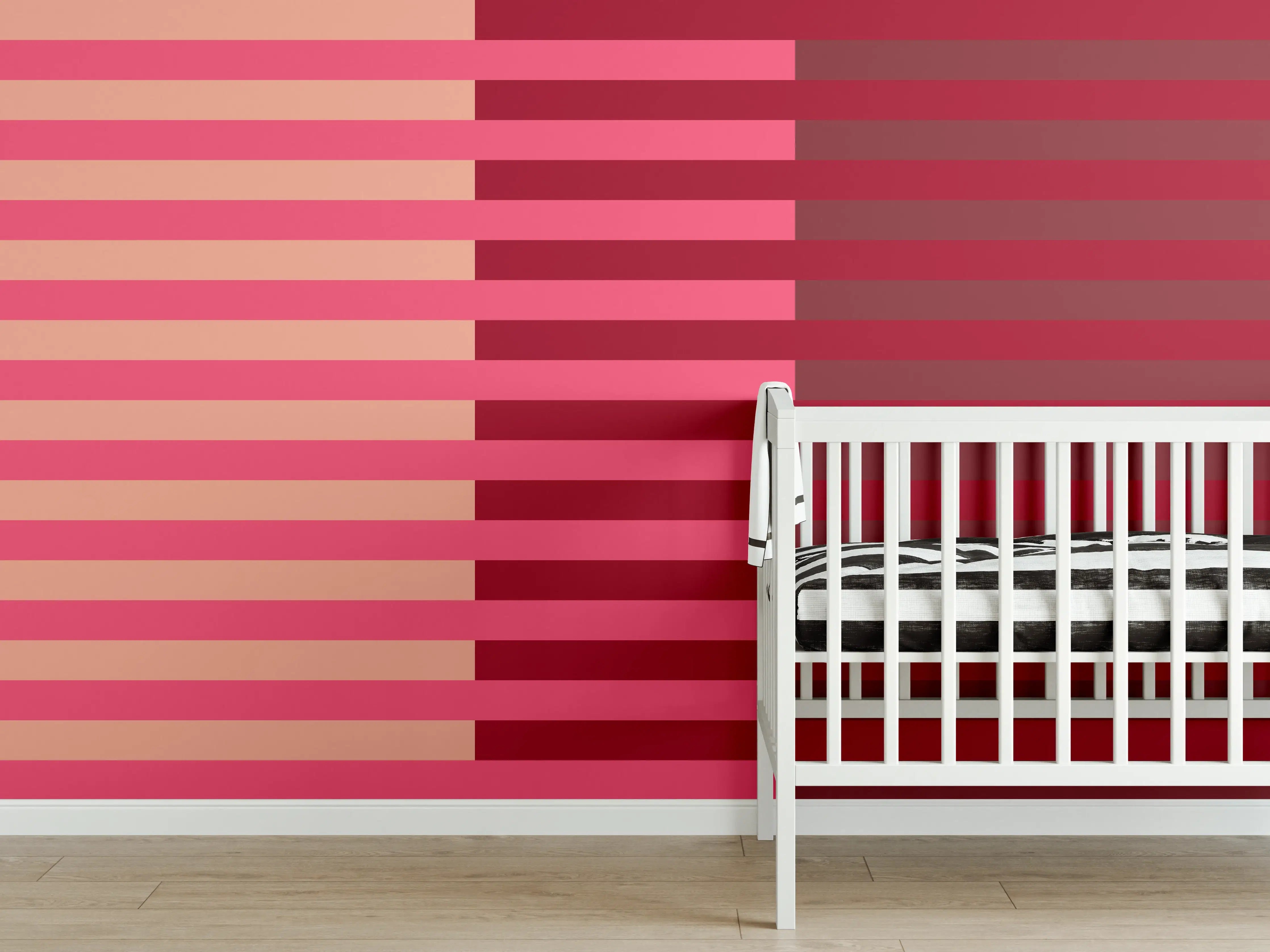 Babyzimmer Wandgestaltung - The Reds - Multy Stripes - Cherry
