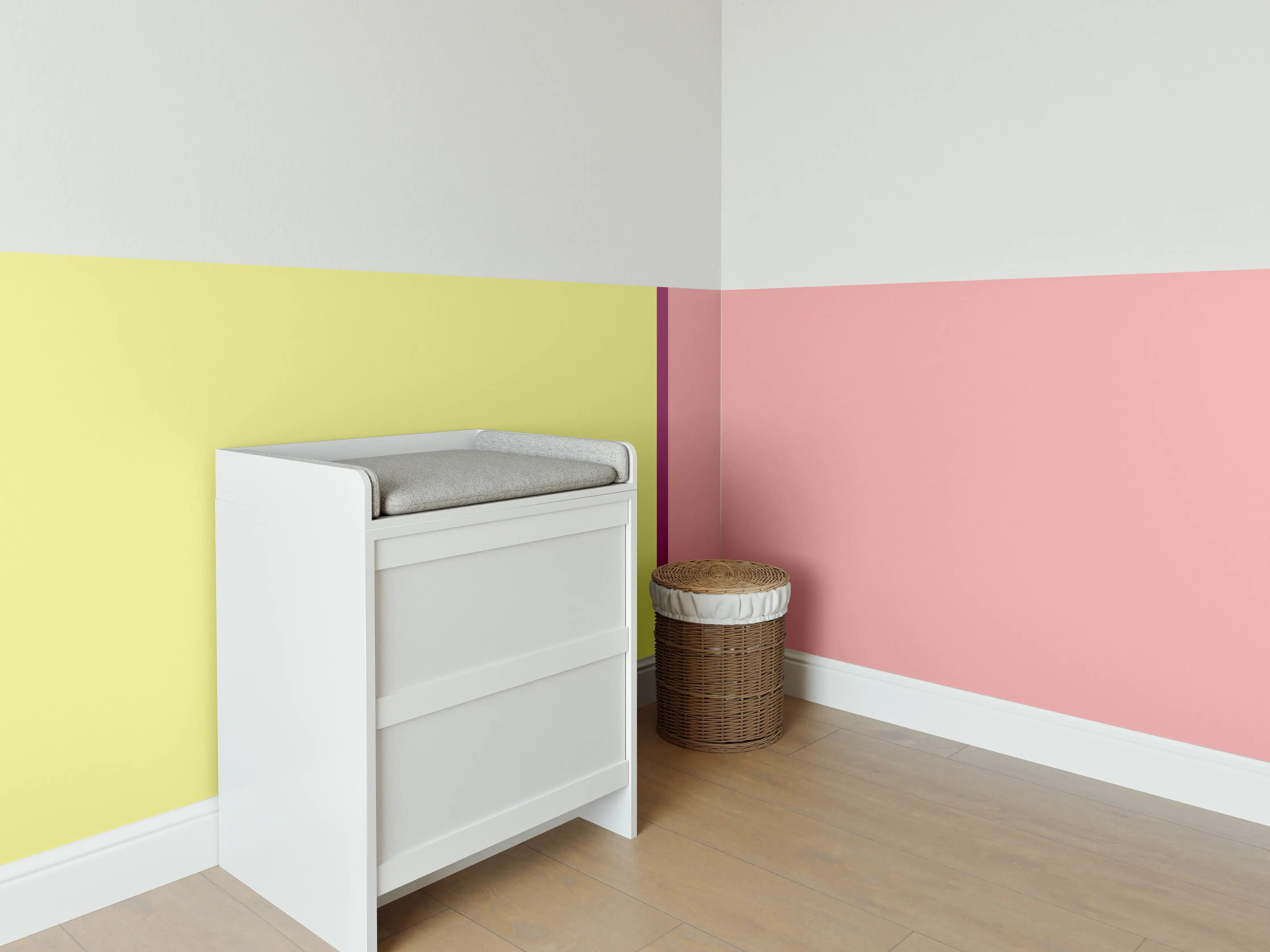 Babyzimmer Wandgestaltung - The Springs - Easy Vertikal - Tulip