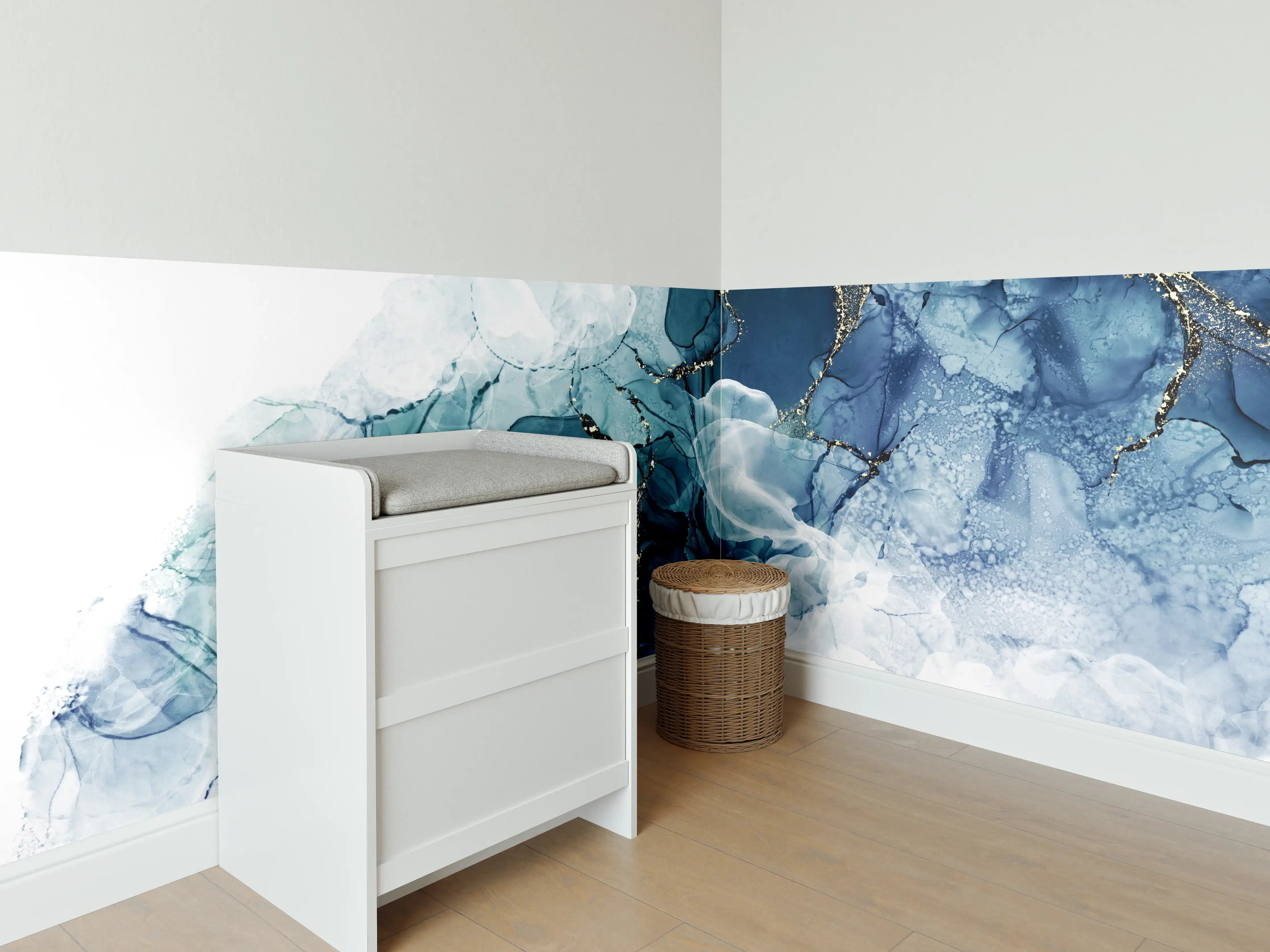 Babyzimmer Wandgestaltung - Tiefblaues Fluid-Art Design