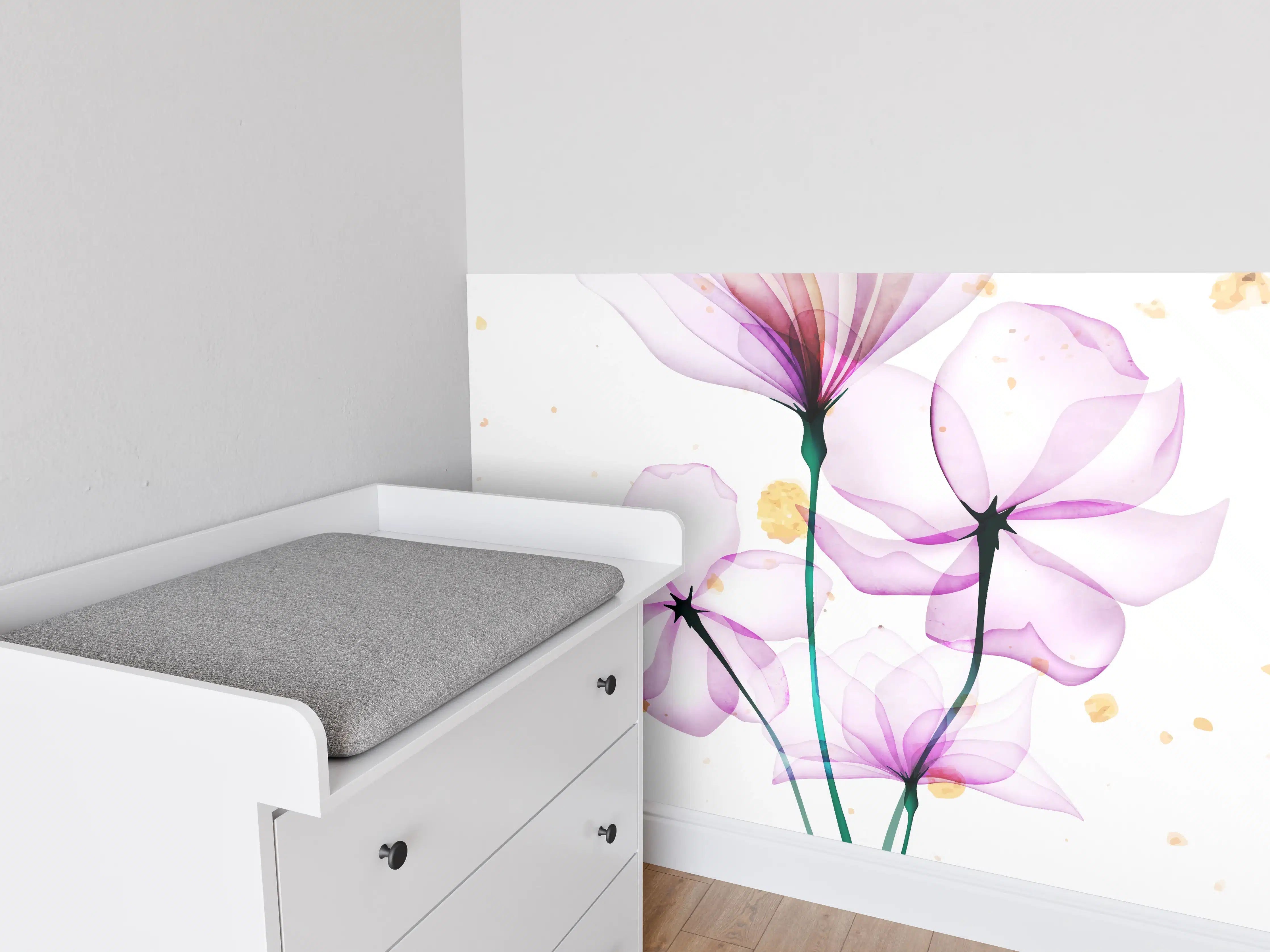 Babyzimmer Wandgestaltung - Transluzente Blüten Aquarell-Effekt
