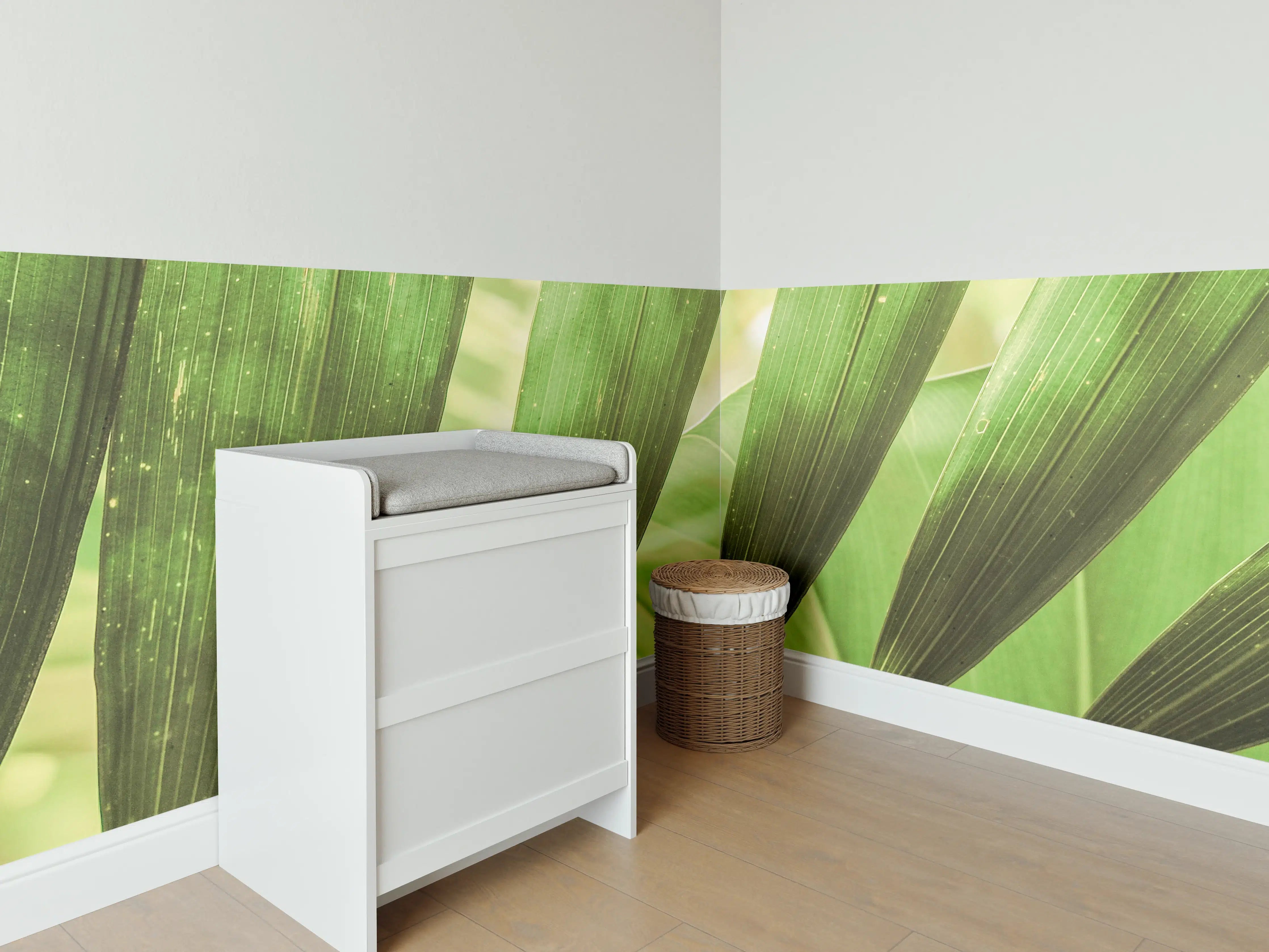 Babyzimmer Wandgestaltung - Tropische Grün-Palmenblätter
