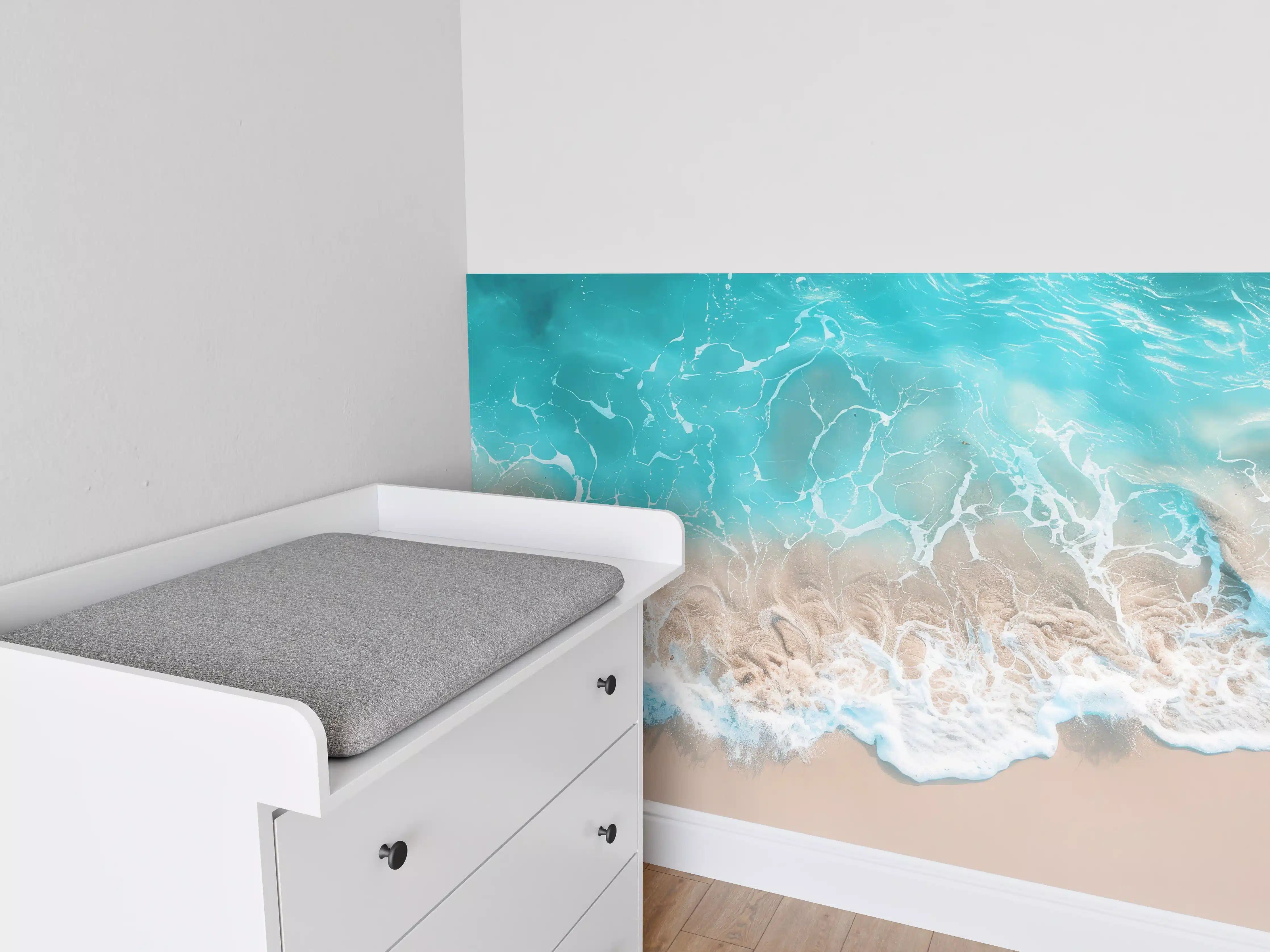 Babyzimmer Wandgestaltung - Tropischer Strand mit türkisfarbenem Wasser