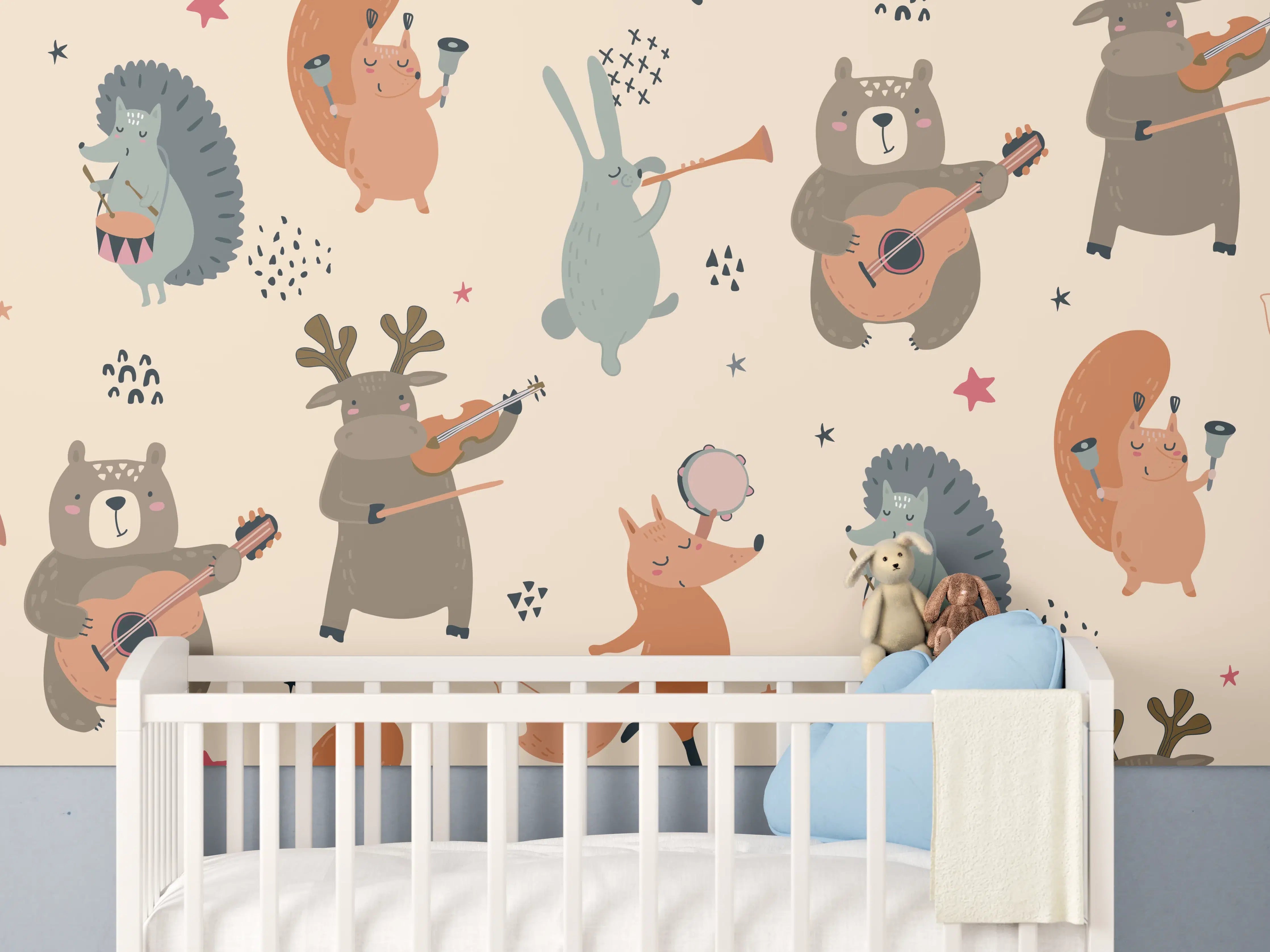 Babyzimmer Wandgestaltung - Verspielte Tierillustration mit bunten Farben