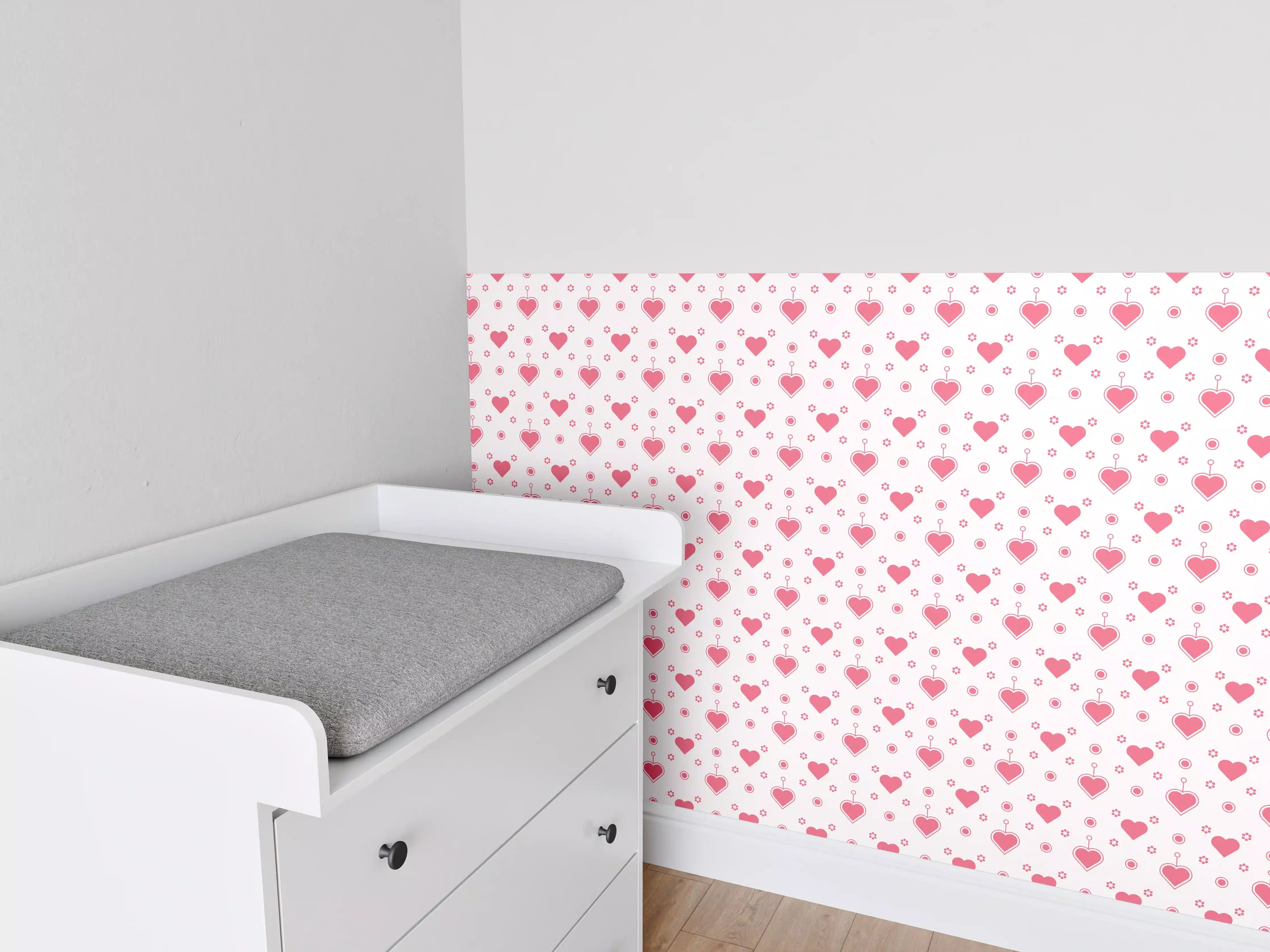 Babyzimmer Wandgestaltung - Verspieltes Herzmuster in Rosa auf Weiß