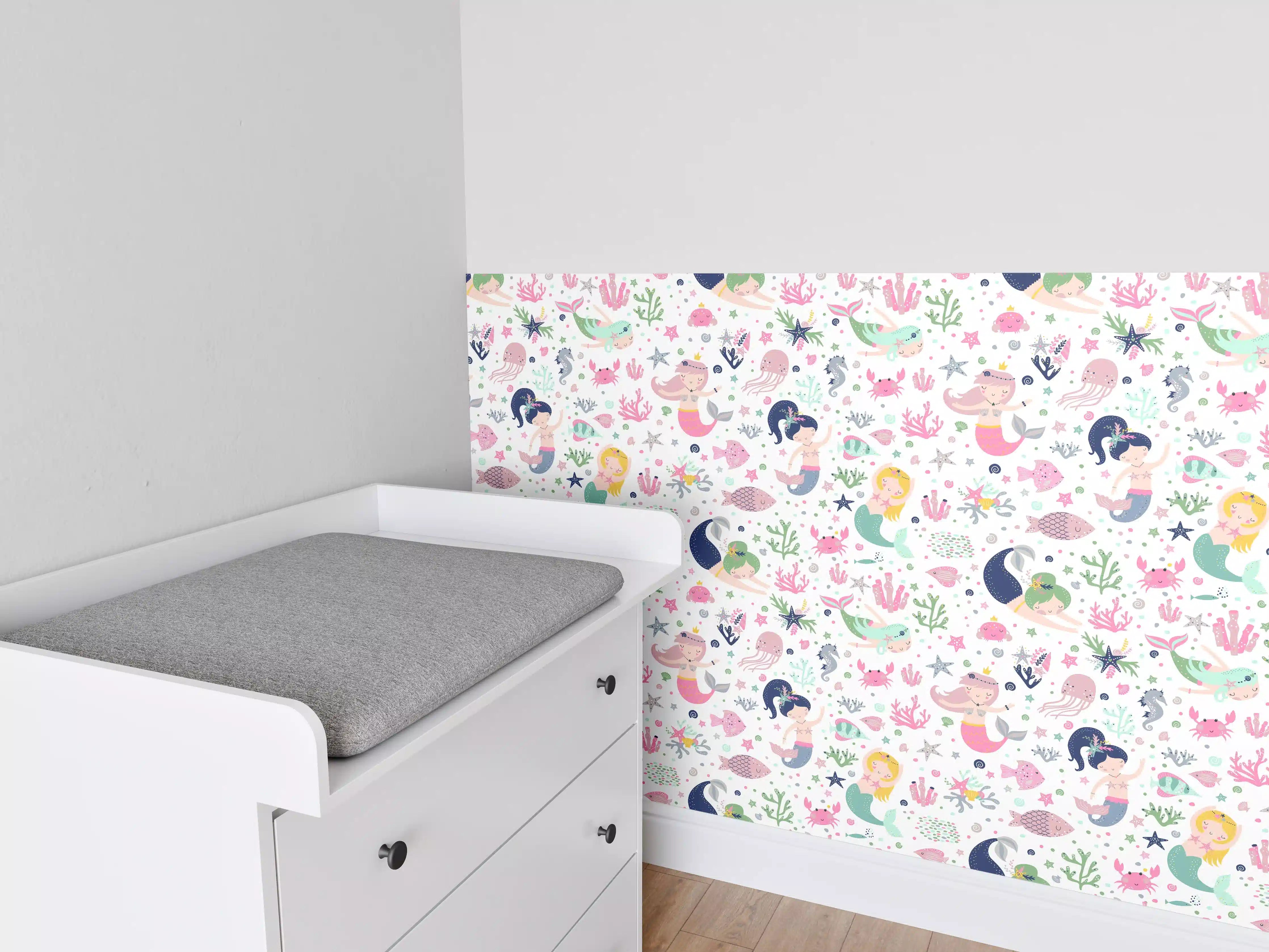 Babyzimmer Wandgestaltung - Verspieltes Meerjungfrau-Motiv in Pastellfarben