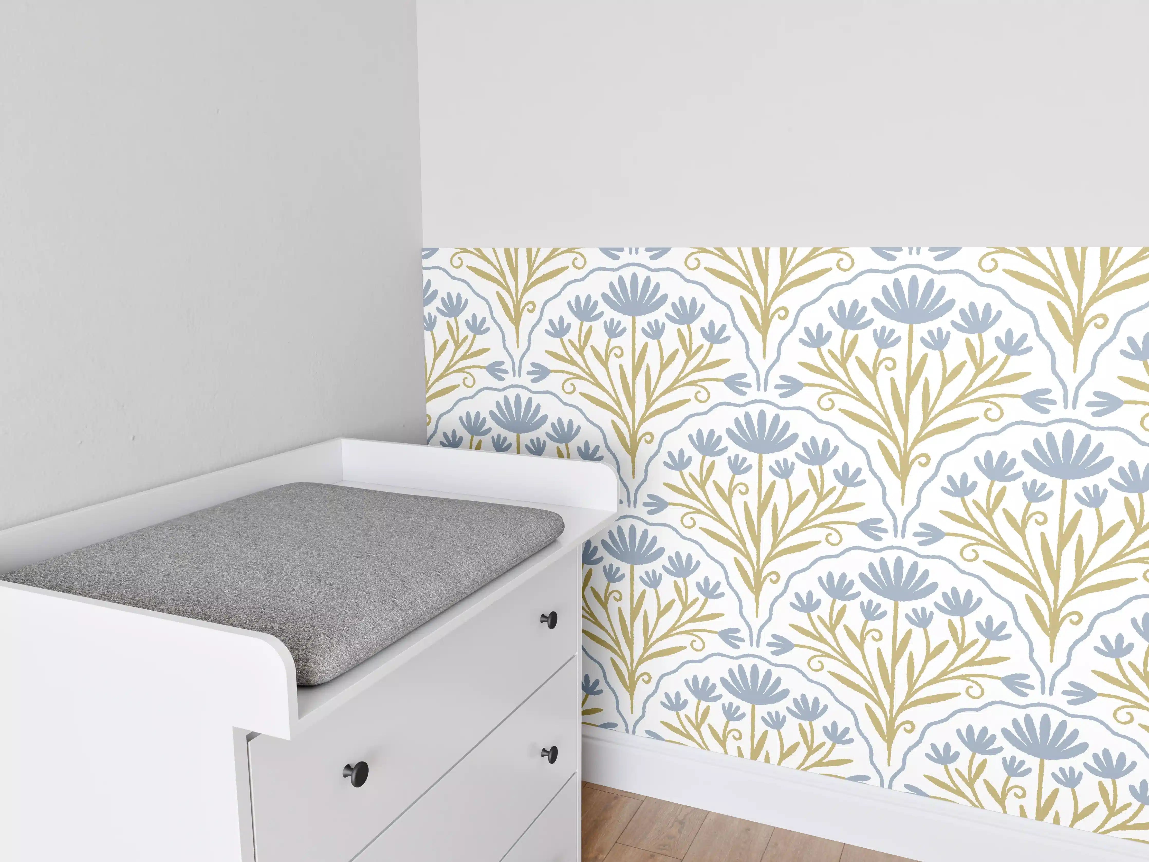 Babyzimmer Wandgestaltung - Vintage Bloom Tapete Blau-Weiß