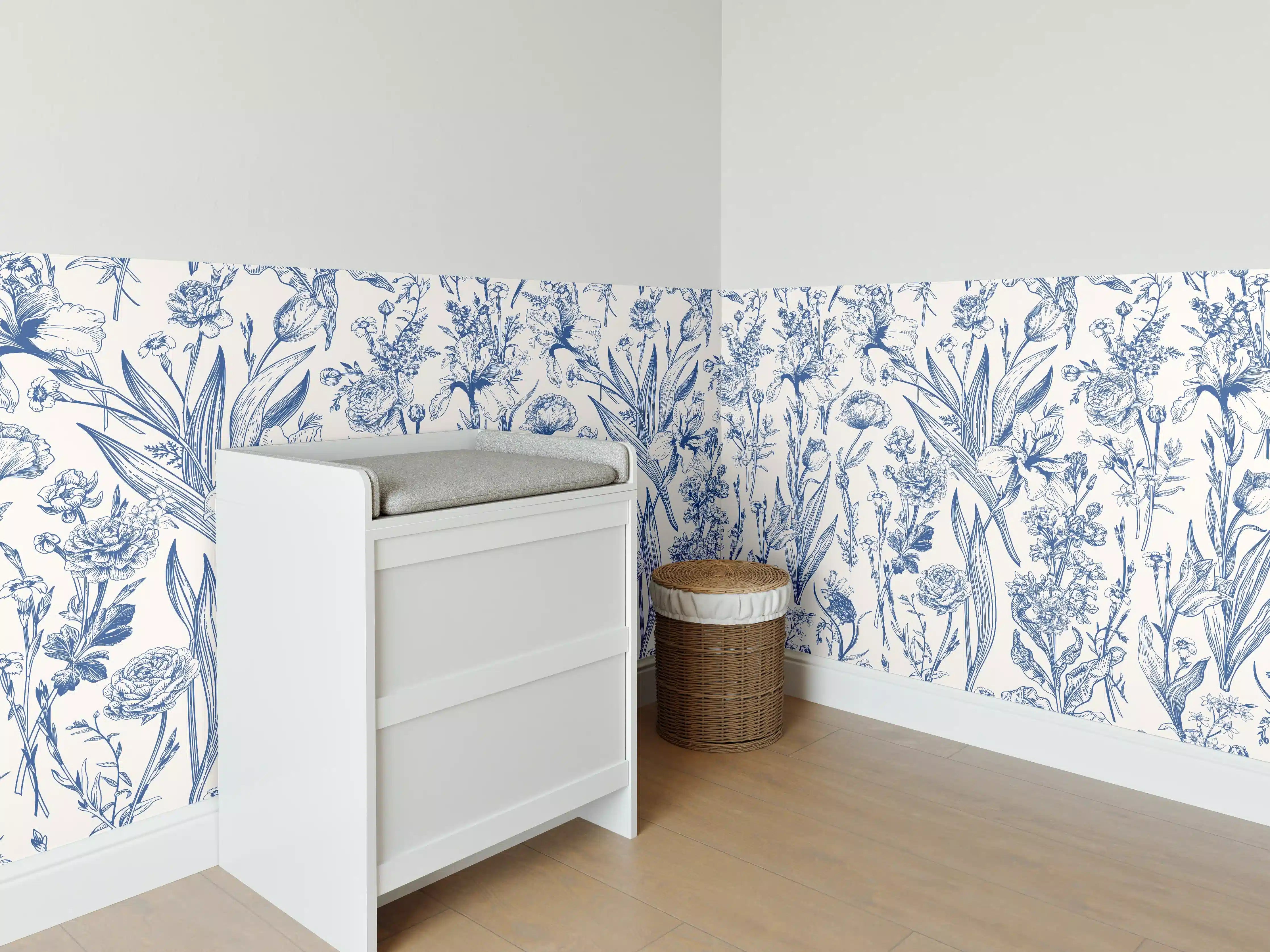 Babyzimmer Wandgestaltung - Vintage-Blumenmuster Azurblau