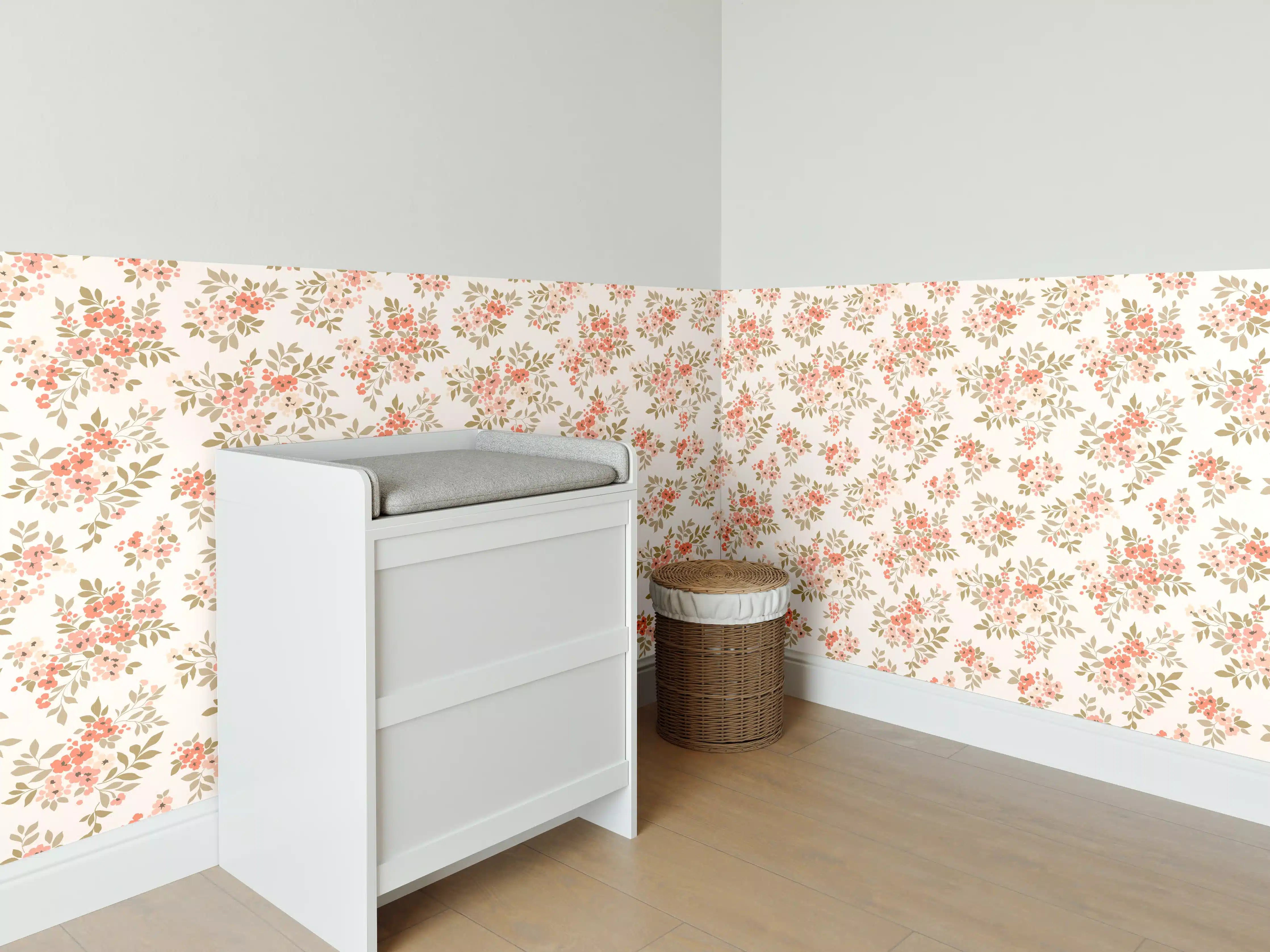 Babyzimmer Wandgestaltung - Vintage Ditsy Blumenmuster Rosa Beige