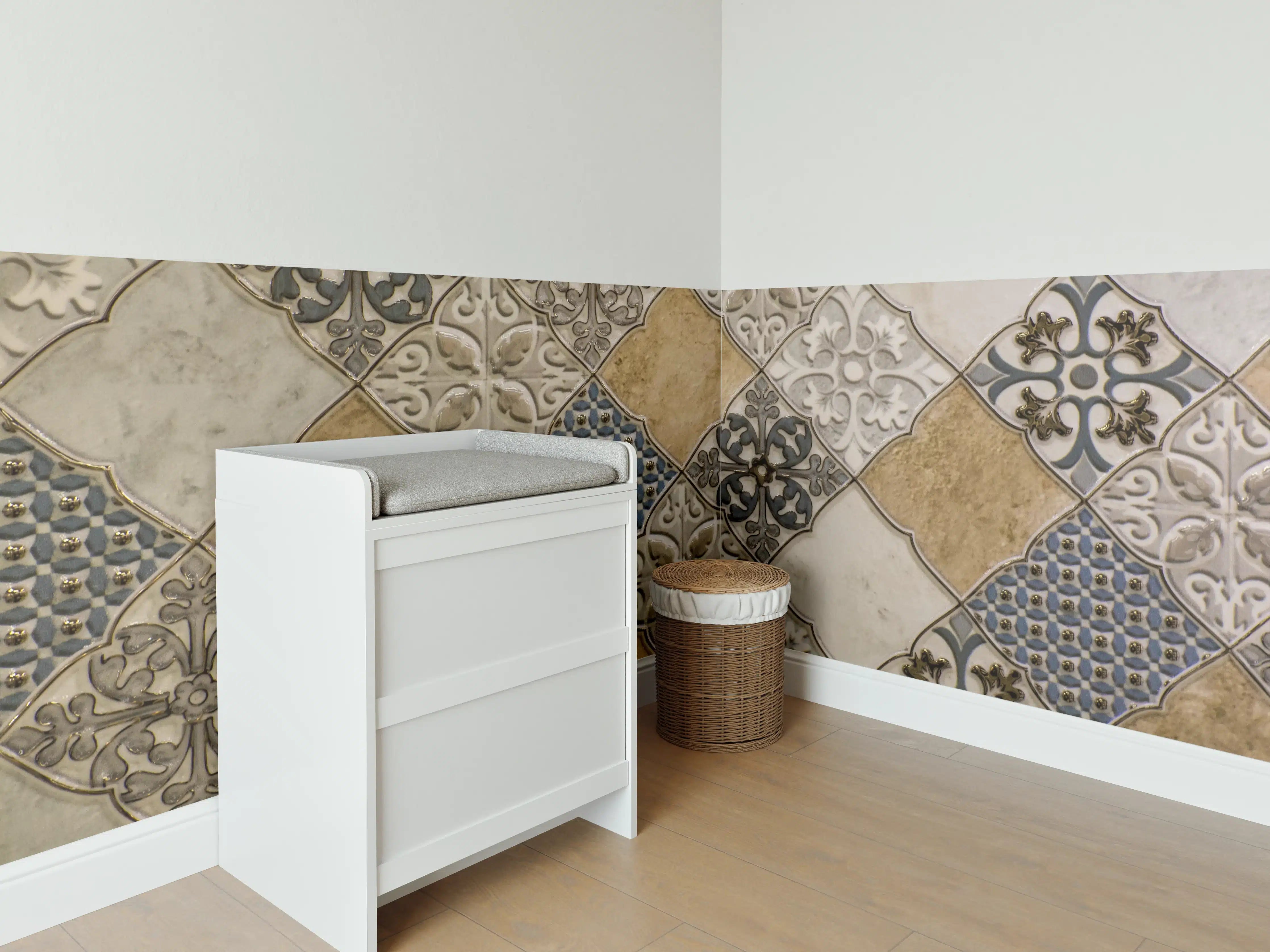 Babyzimmer Wandgestaltung - Vintage Fliesen-Mosaik Muster