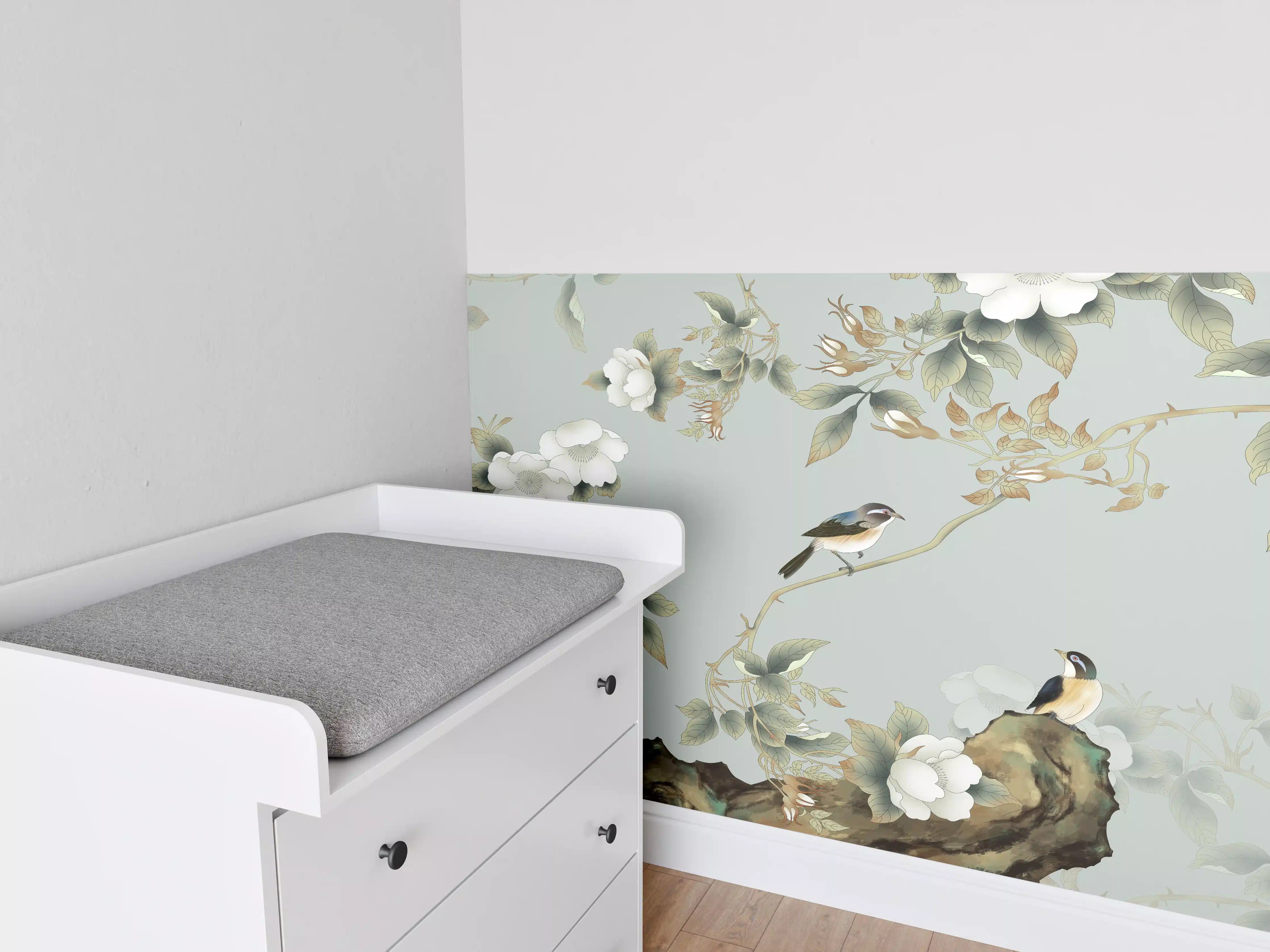 Babyzimmer Wandgestaltung - Vögel Natur Illustration auf grauem Hintergrund