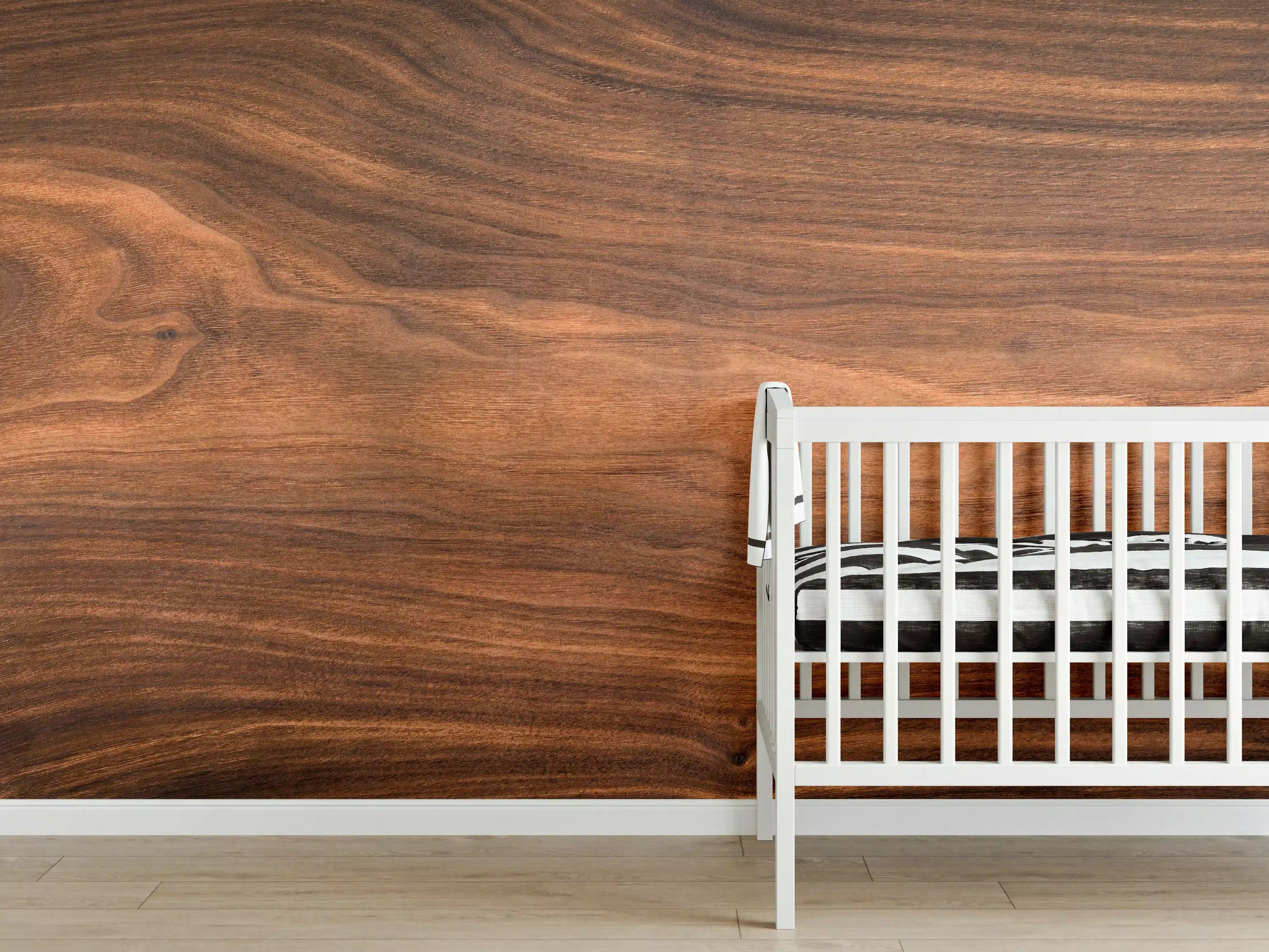 Babyzimmer Wandgestaltung - Walnussholz
