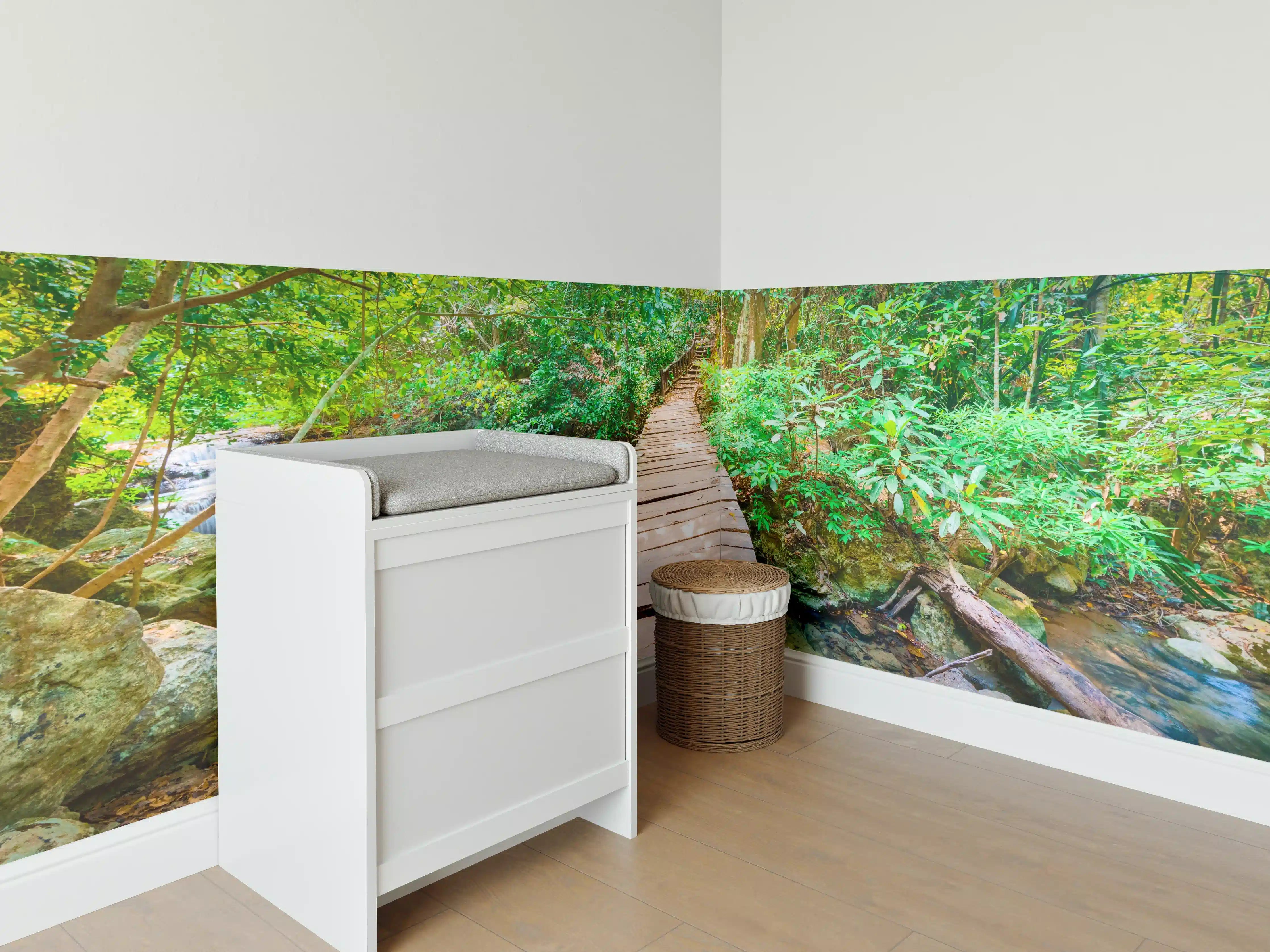 Babyzimmer Wandgestaltung - Wasserfall im Erawan-Nationalpark