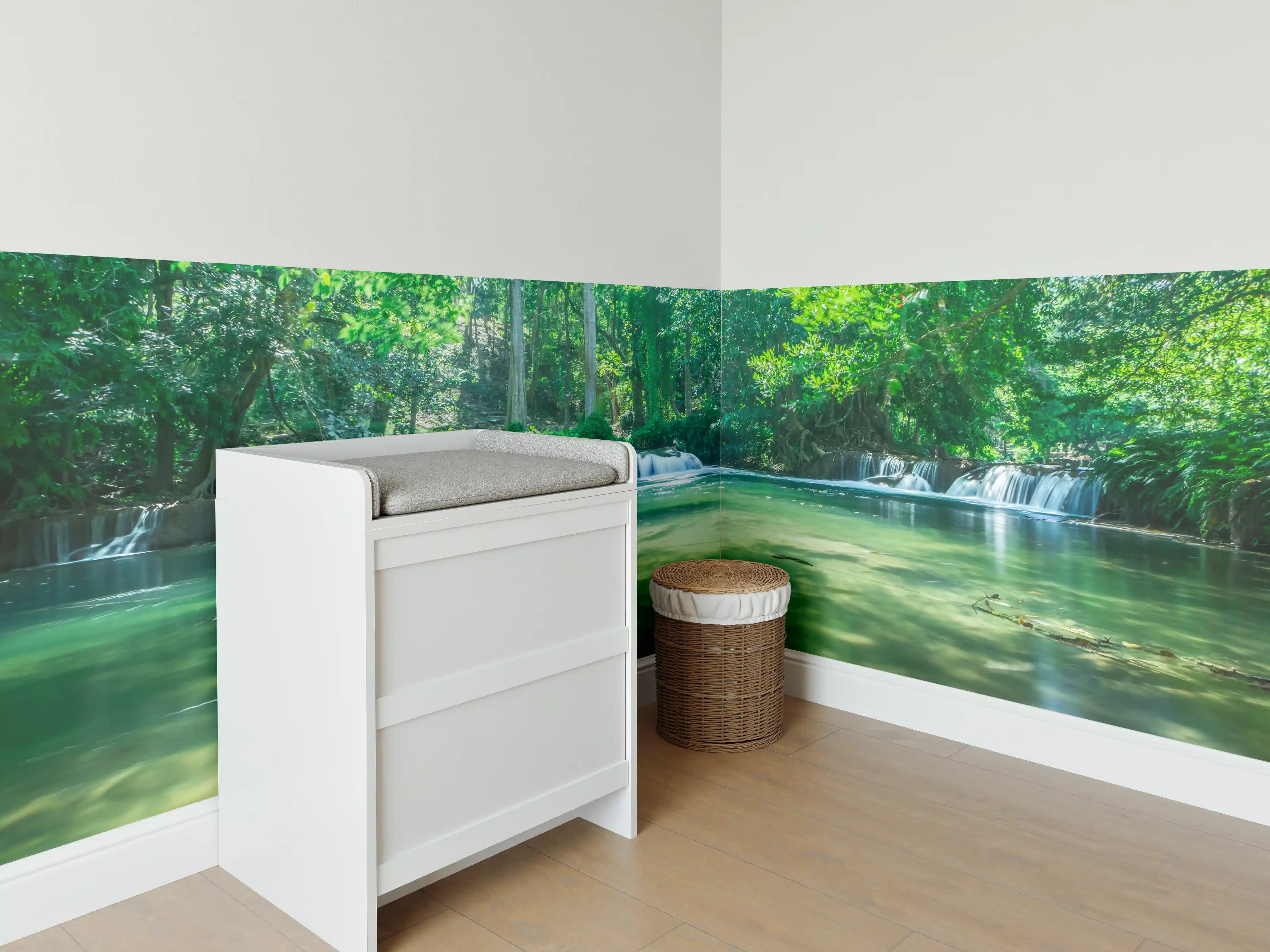 Babyzimmer Wandgestaltung - Wasserfall in Chet Sao No