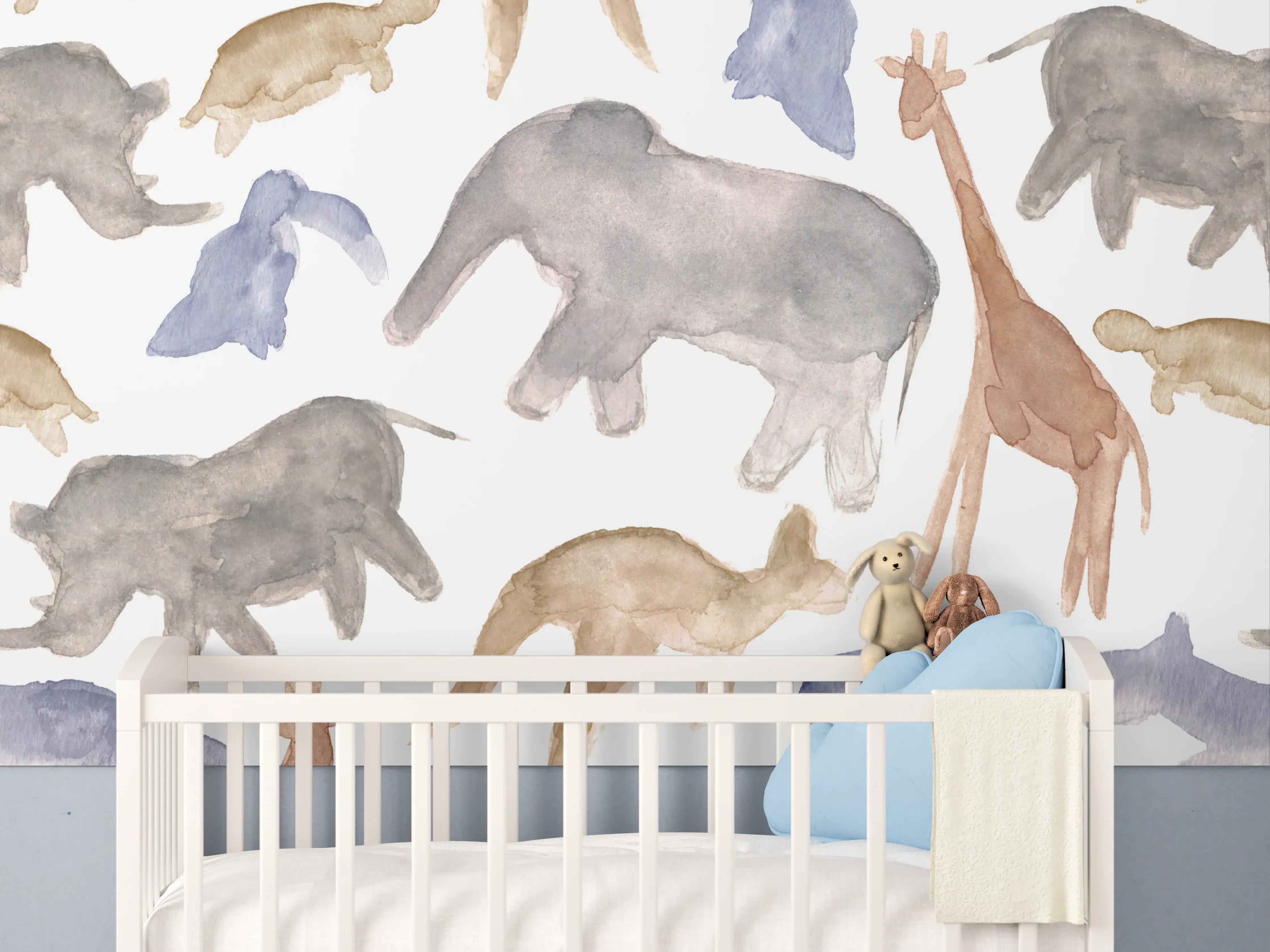 Babyzimmer Wandgestaltung - Wasserfarben-Zeichnung von Elefanten und Giraffen