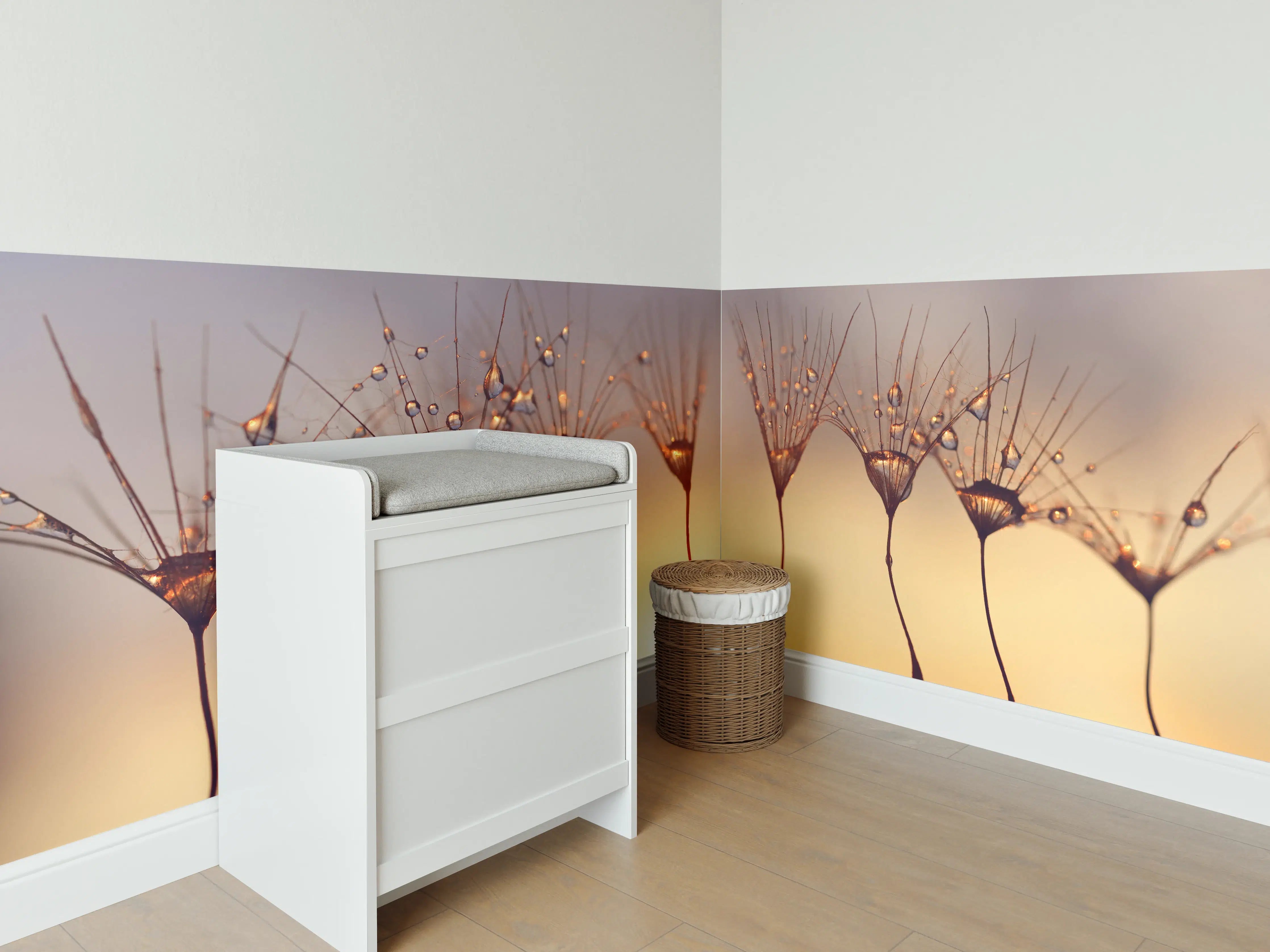 Babyzimmer Wandgestaltung - Wassertropfen auf Löwenzahnsamen