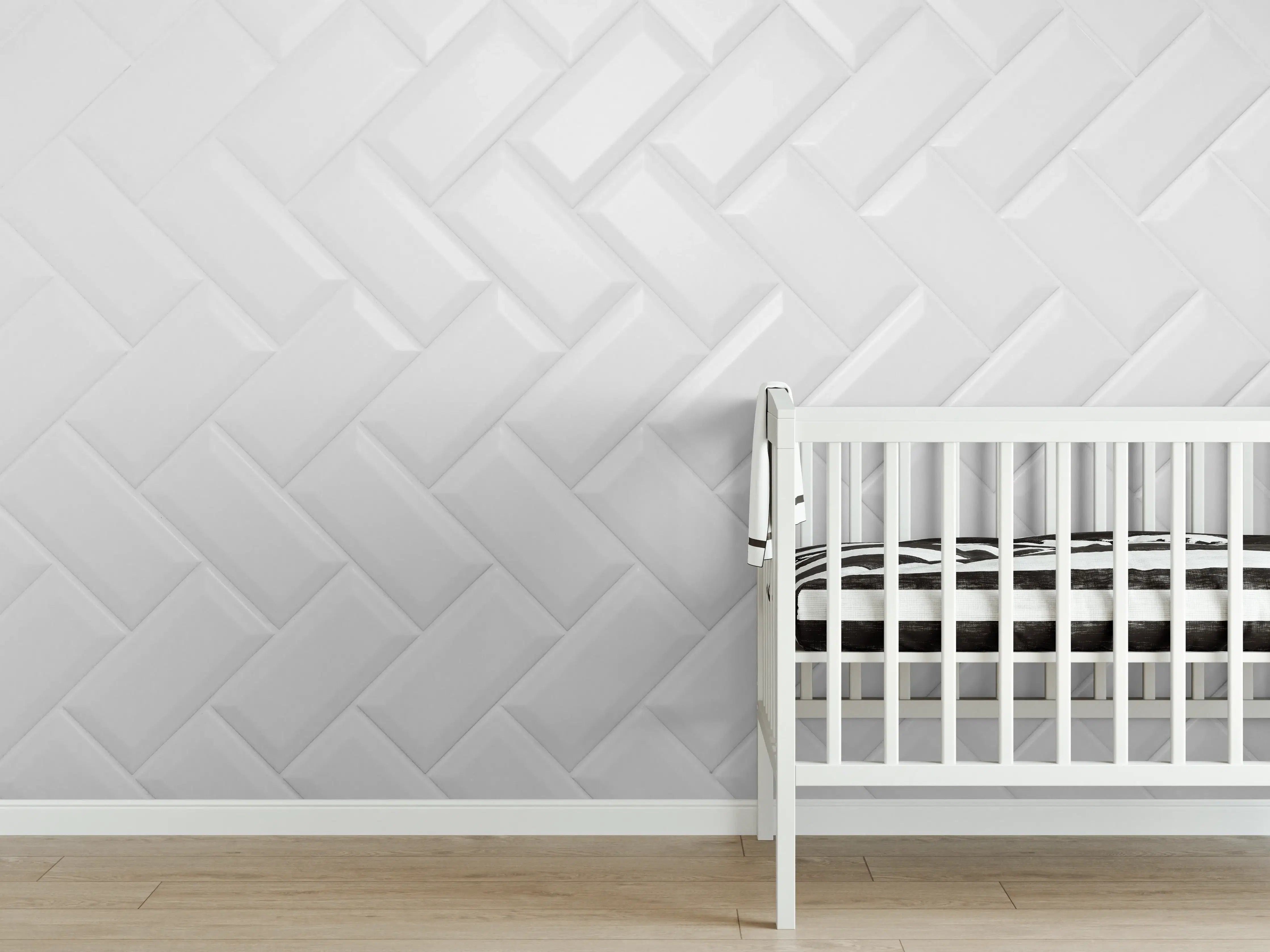 Babyzimmer Wandgestaltung - Weiß, gräuliche Keramikfliesen