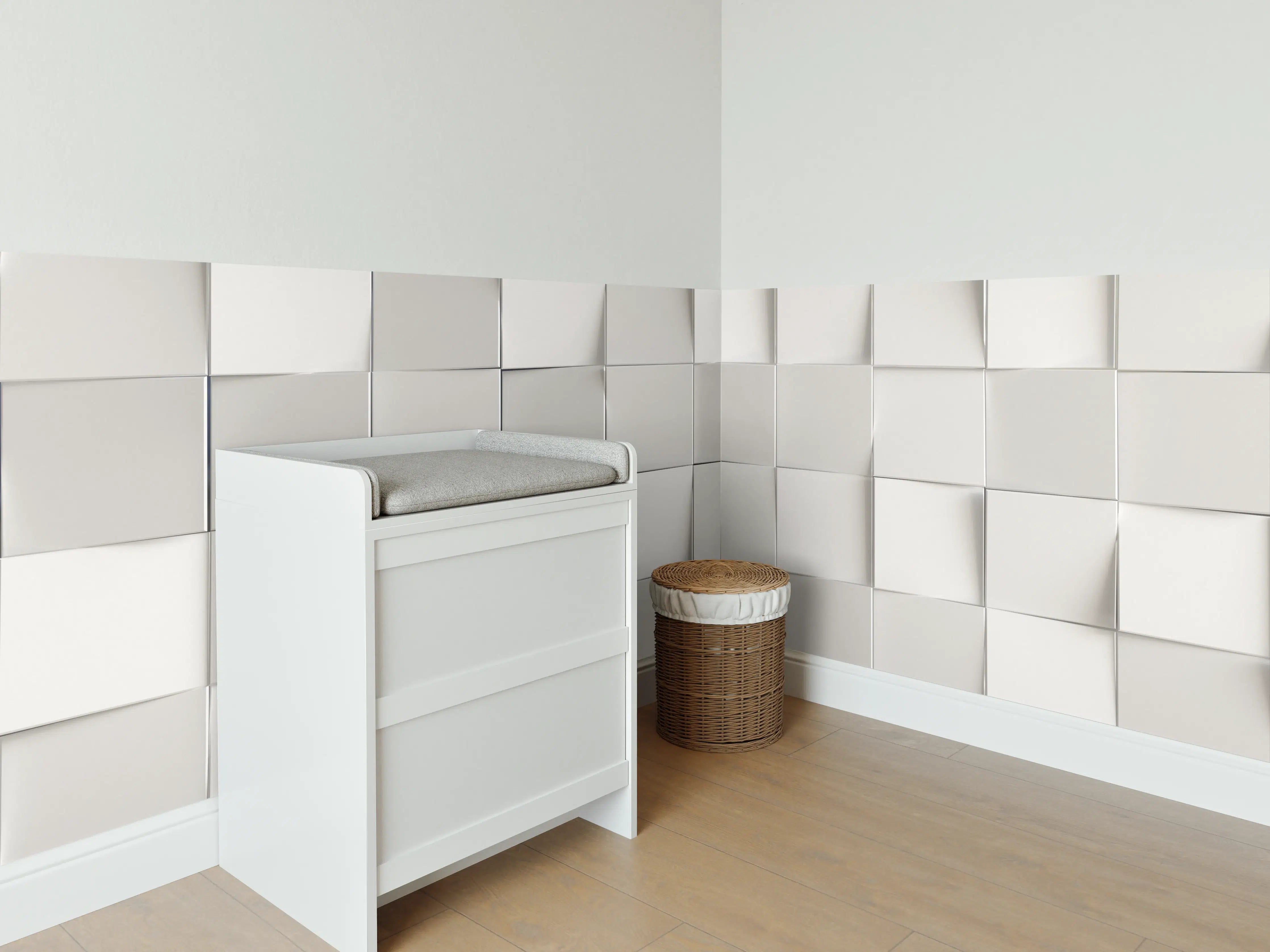 Babyzimmer Wandgestaltung - Weiße 3D-Wandpaneele mit Schatteneffekt