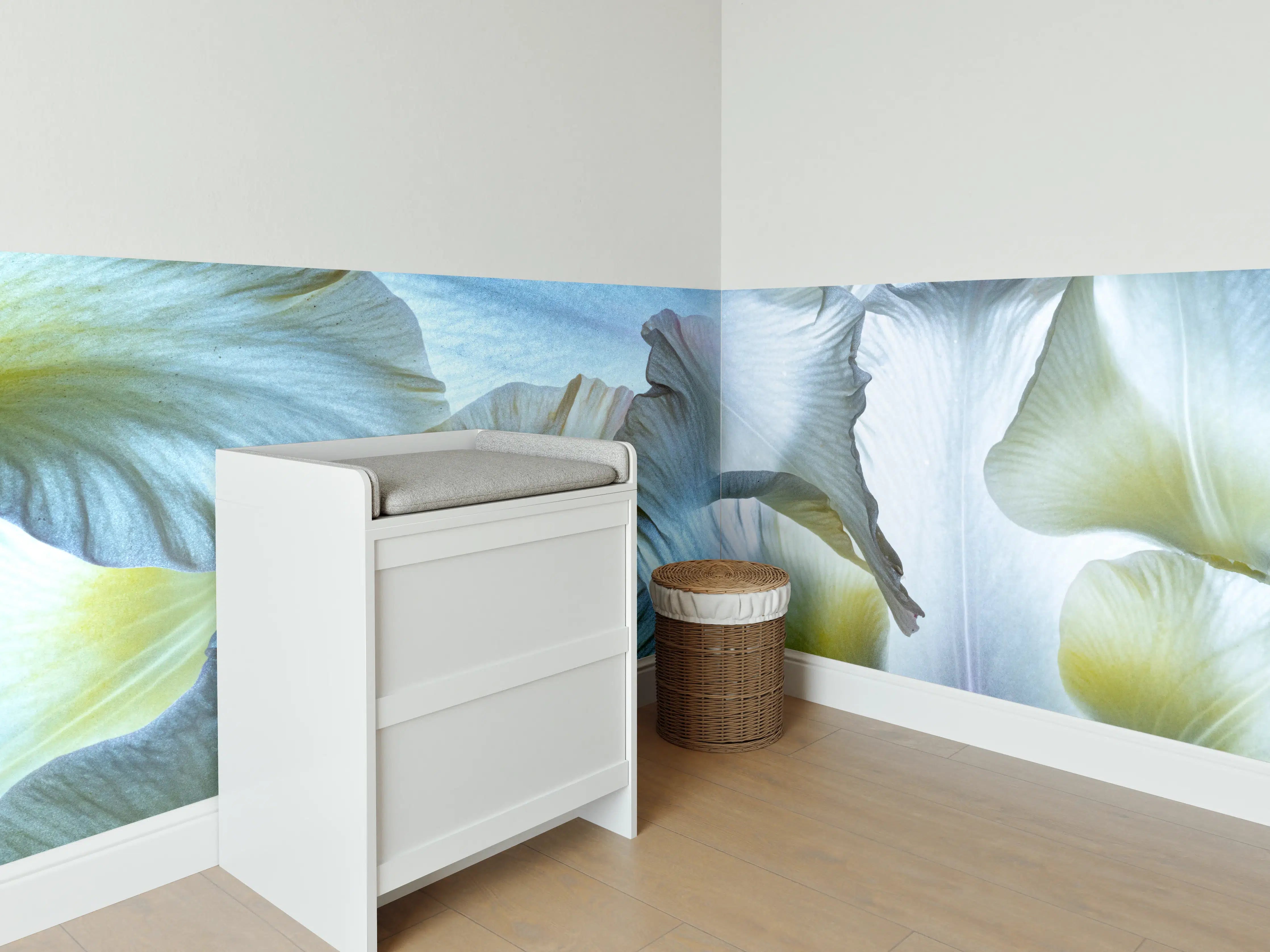 Babyzimmer Wandgestaltung - Weiße Blüten Petal Texture