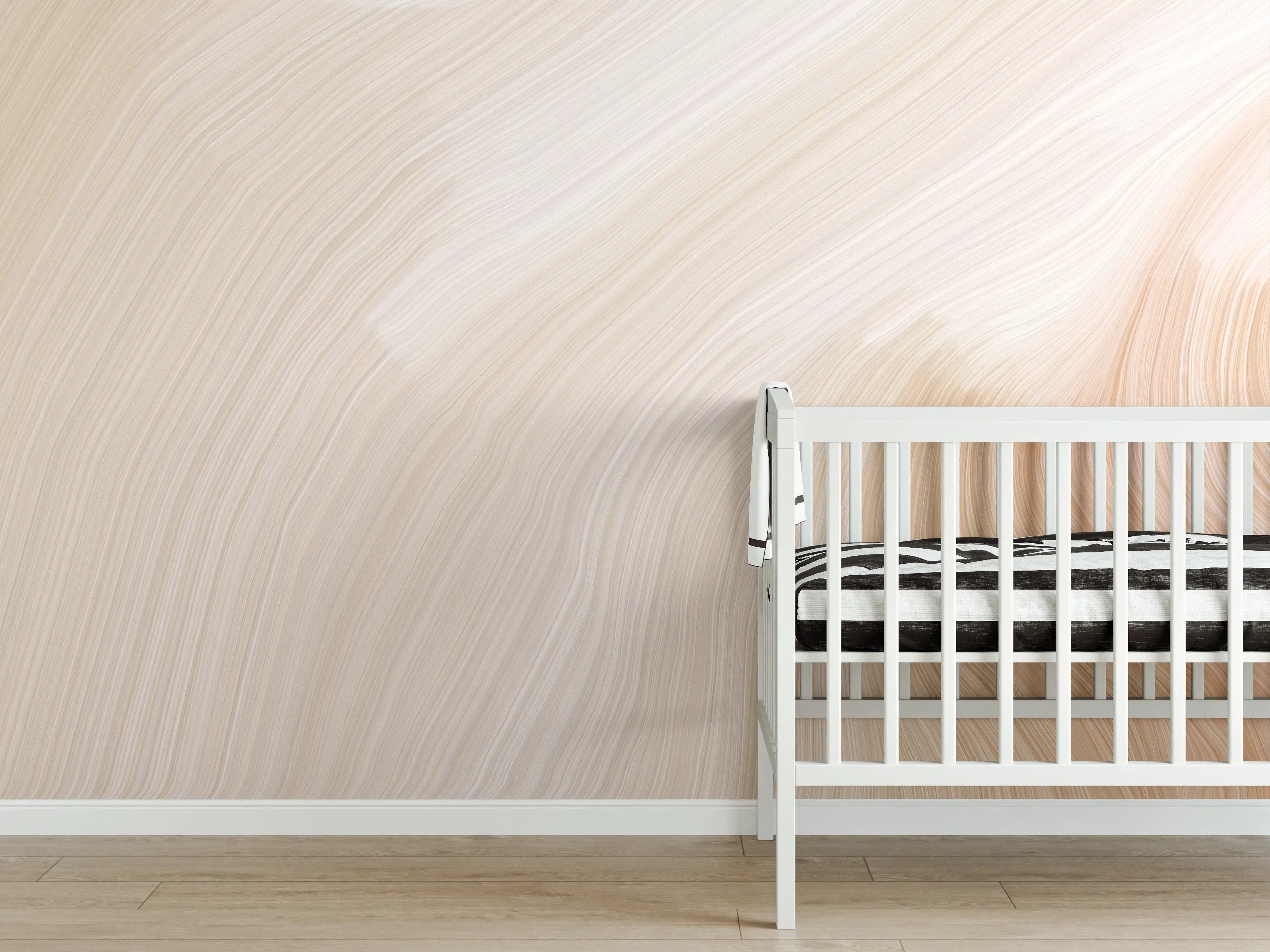 Babyzimmer Wandgestaltung - Weiße Marmor-Textur mit sanften Beigetönen