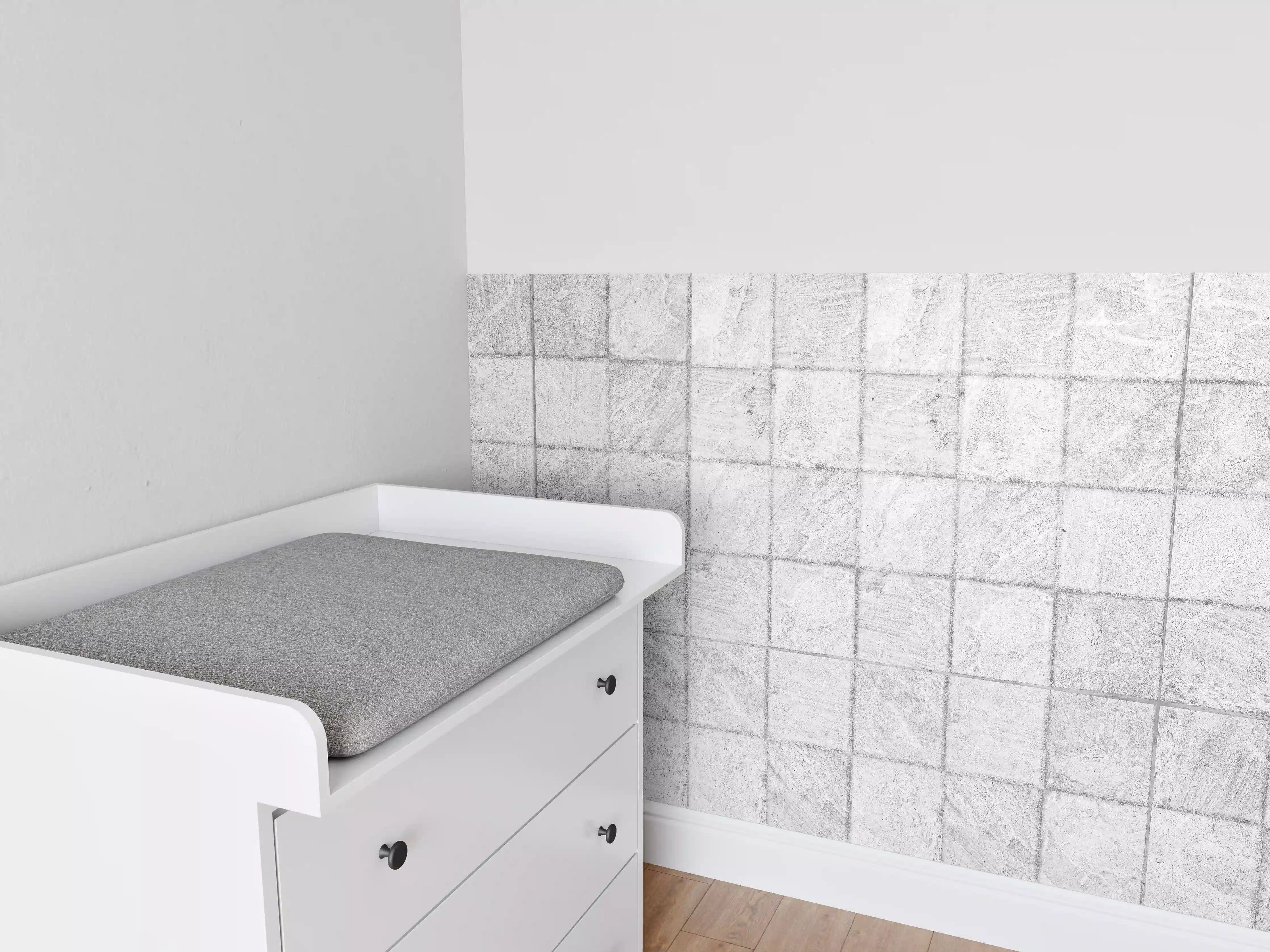 Babyzimmer Wandgestaltung - Weiße quadratische Stein Fliesen