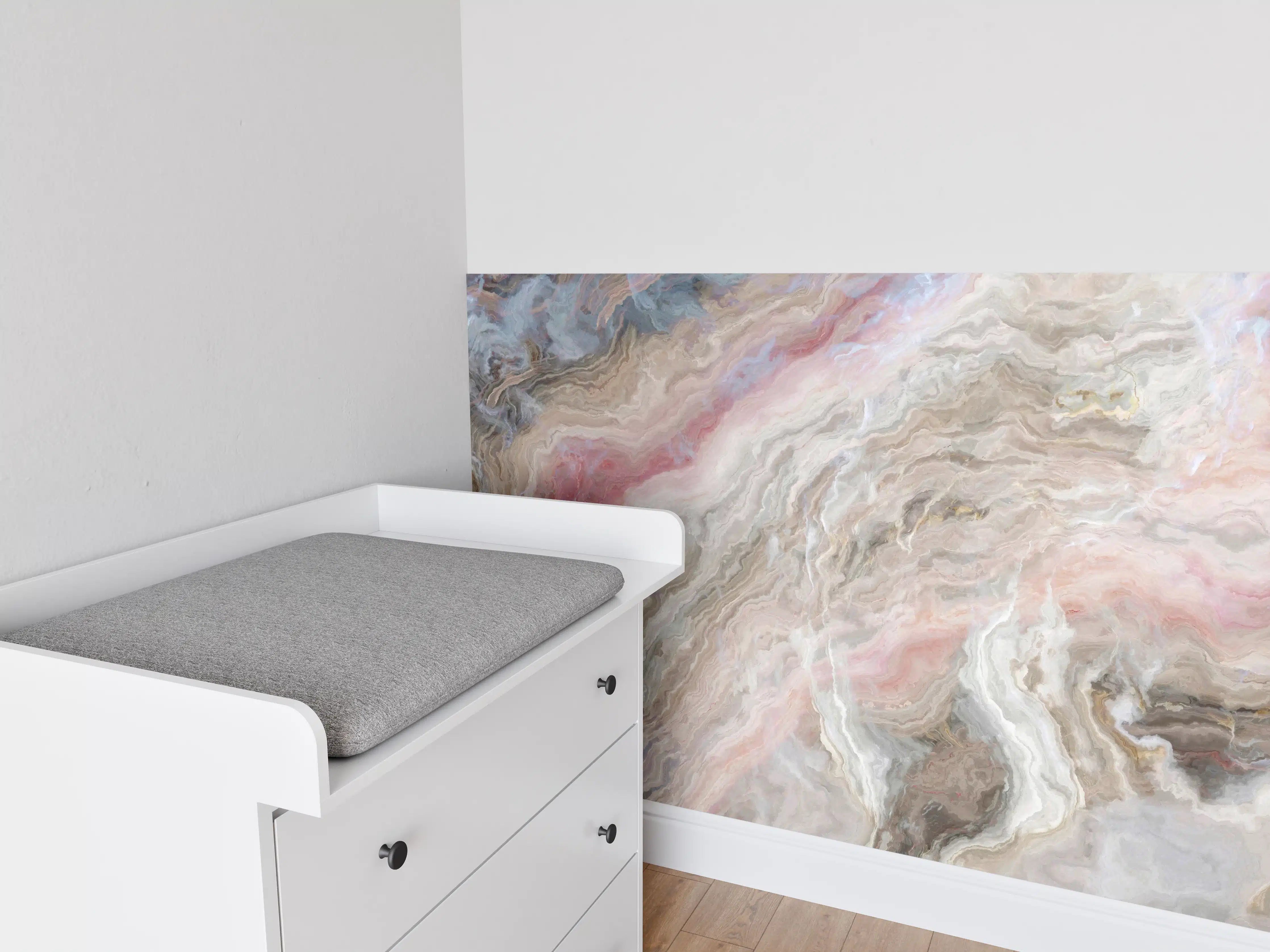Babyzimmer Wandgestaltung - Weiße und Pastellfarbene Marmorstruktur