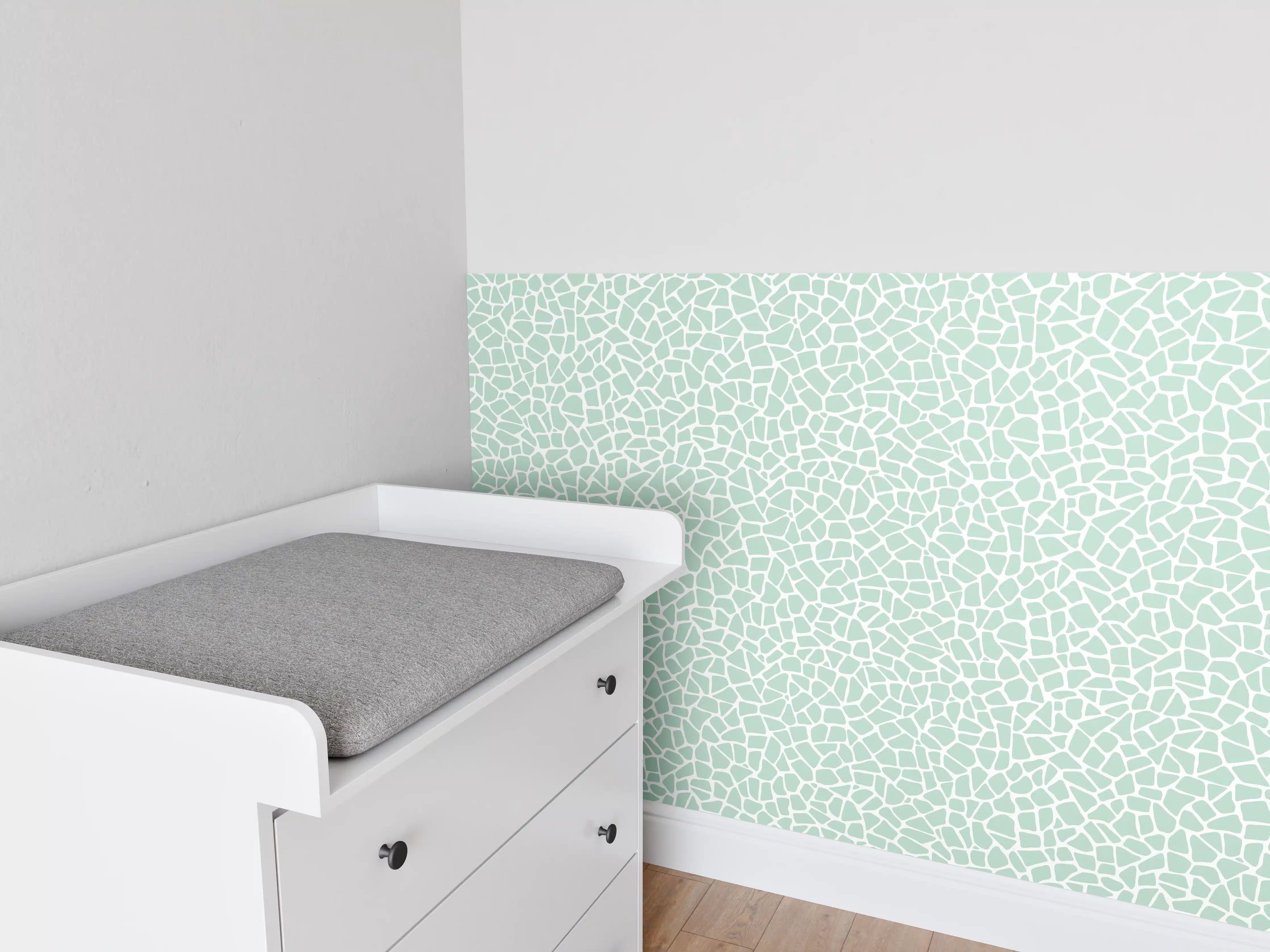 Babyzimmer Wandgestaltung - Weißer Marmor mit zarten Grauschattierungen