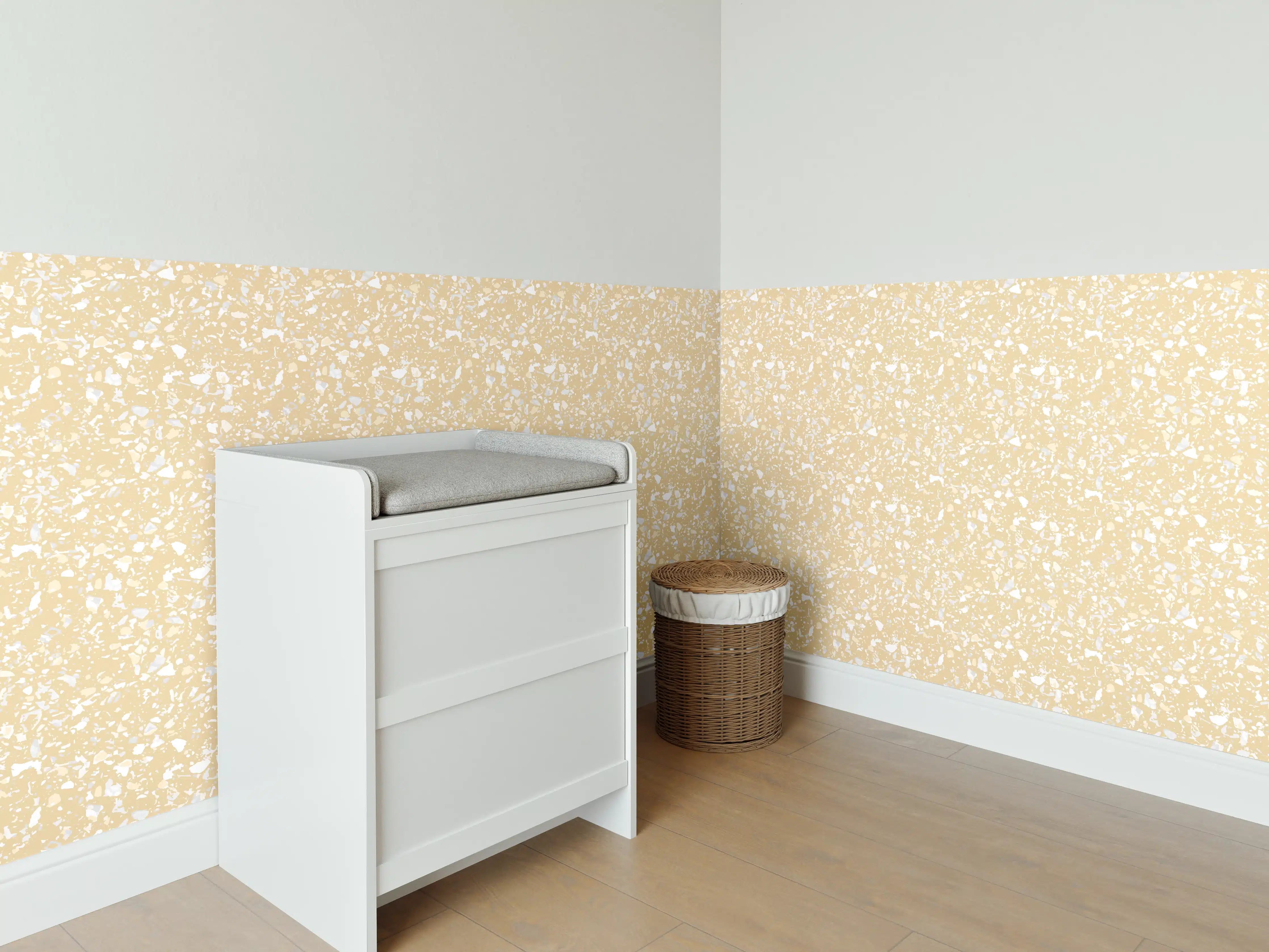Babyzimmer Wandgestaltung - Weißer Marmortextur mit dezenten Graunuancen