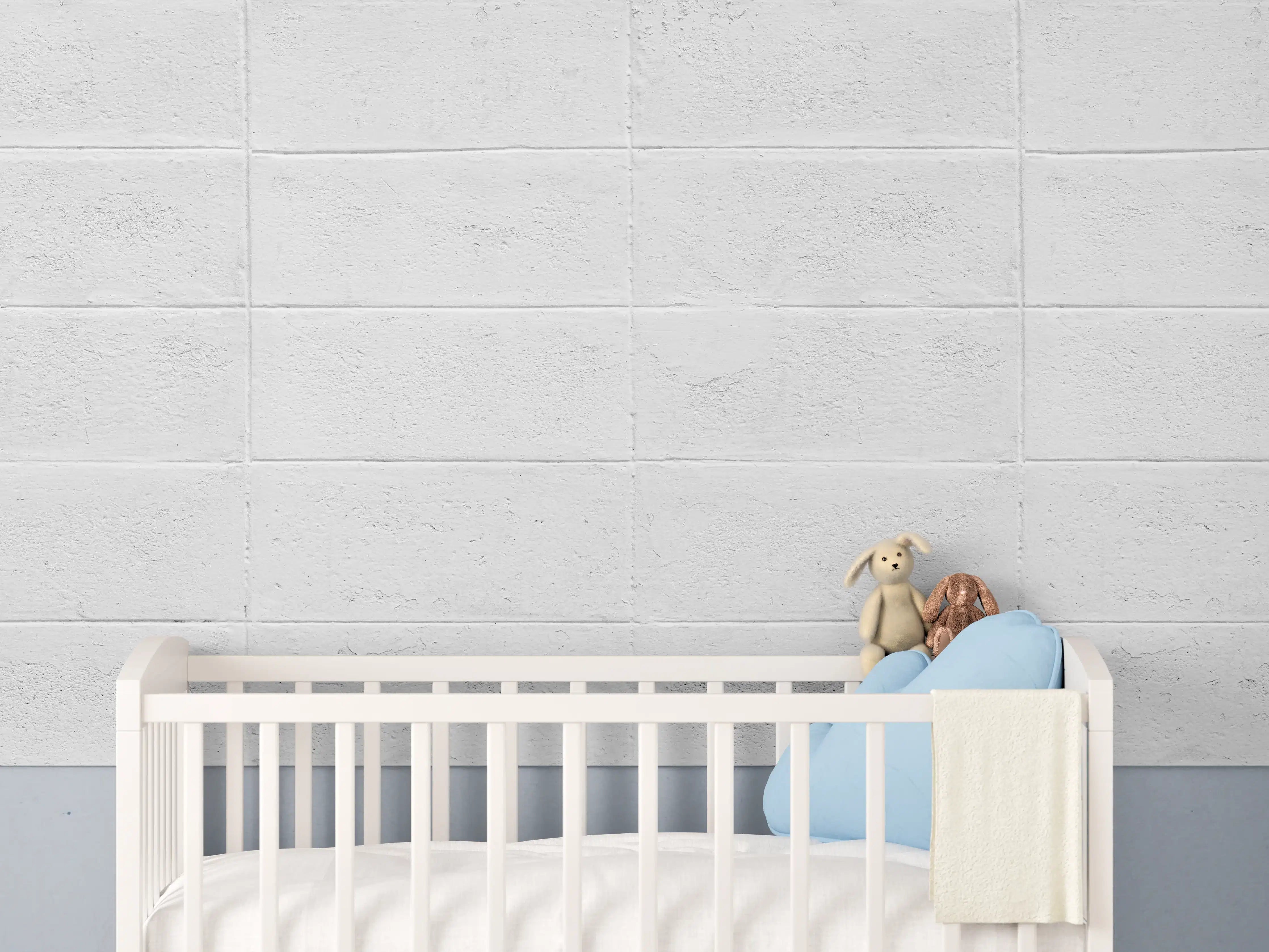 Babyzimmer Wandgestaltung - Weißer Zementblock Zaun
