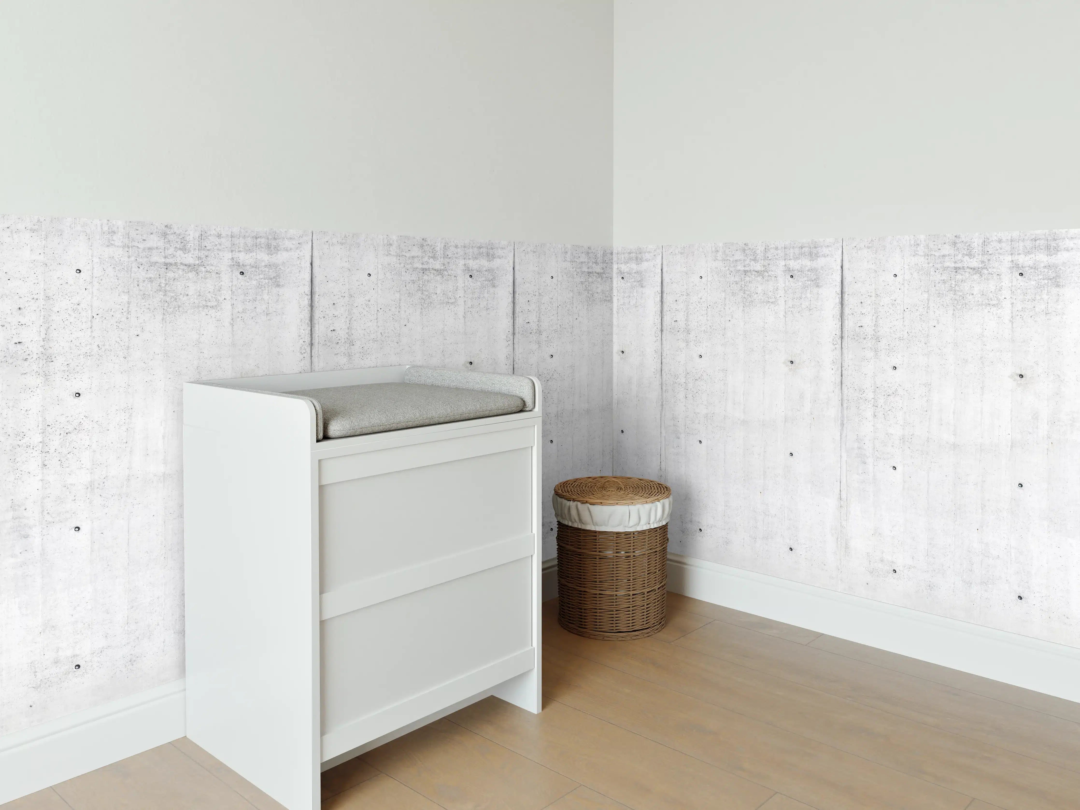 Babyzimmer Wandgestaltung - Wiederholtes Sichtbeton Textur