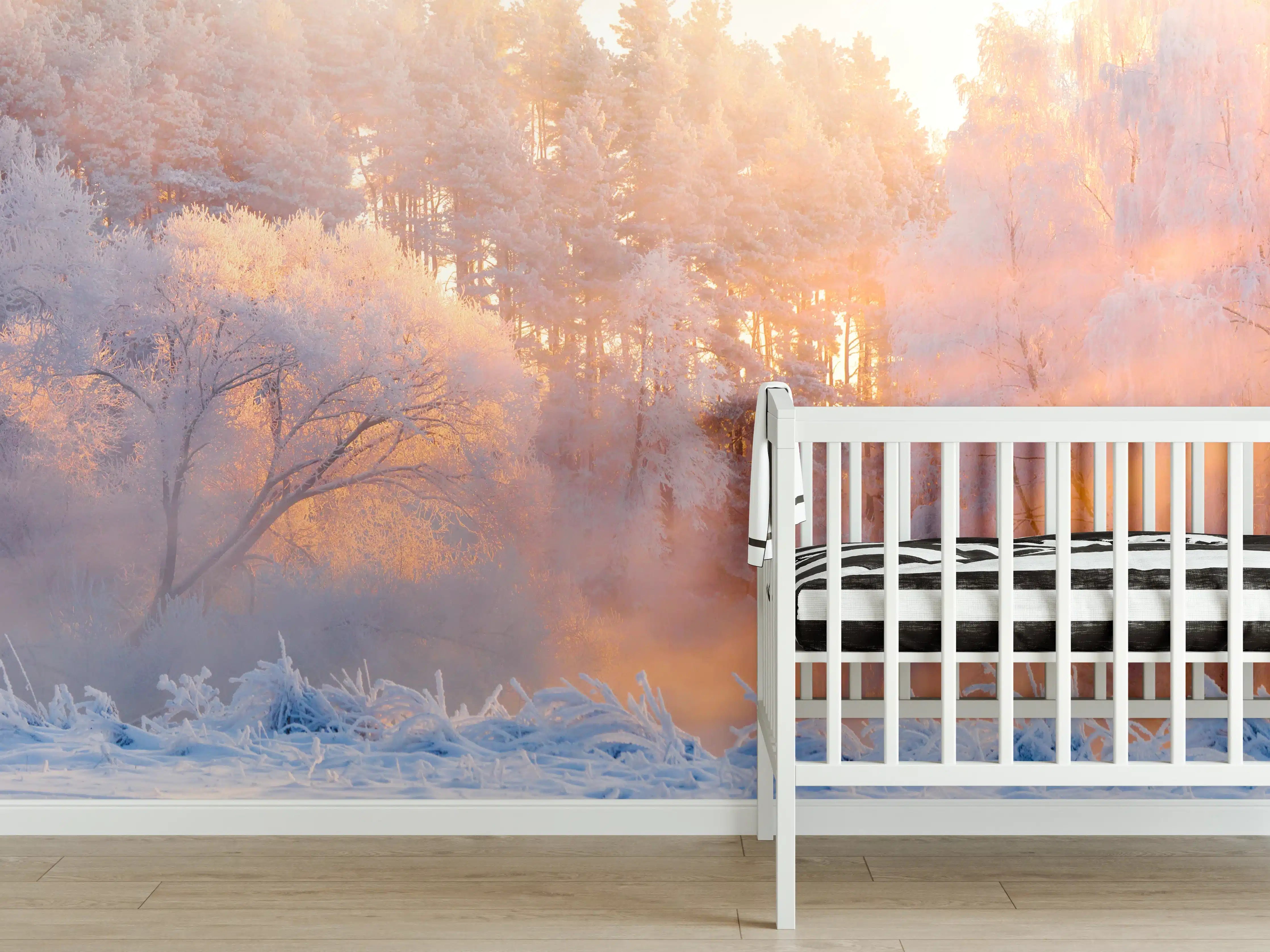 Babyzimmer Wandgestaltung - Winterliche Waldszene in Morgenstimmung