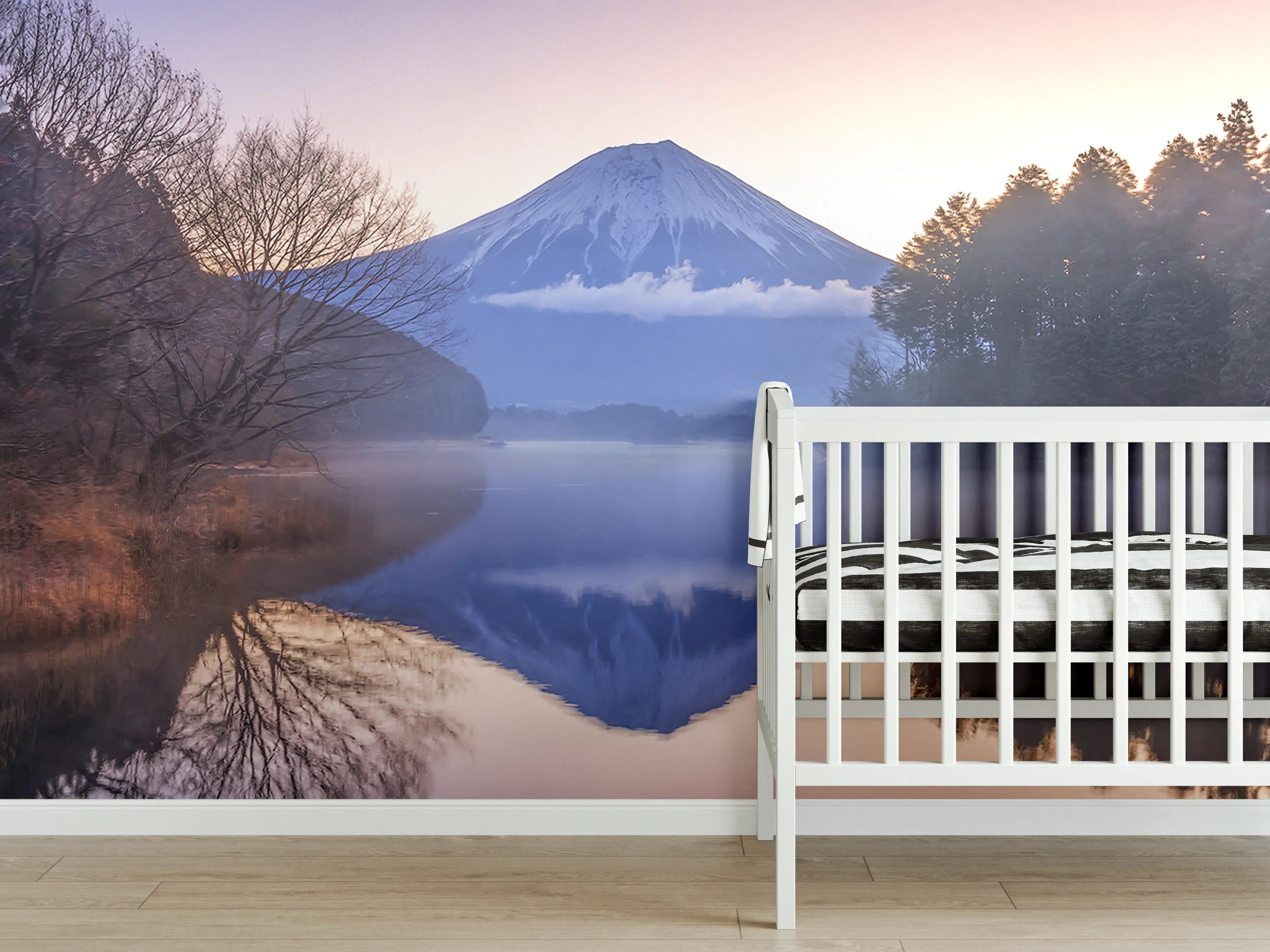 Babyzimmer Wandgestaltung - Winterlicher Fuji-Spiegelung