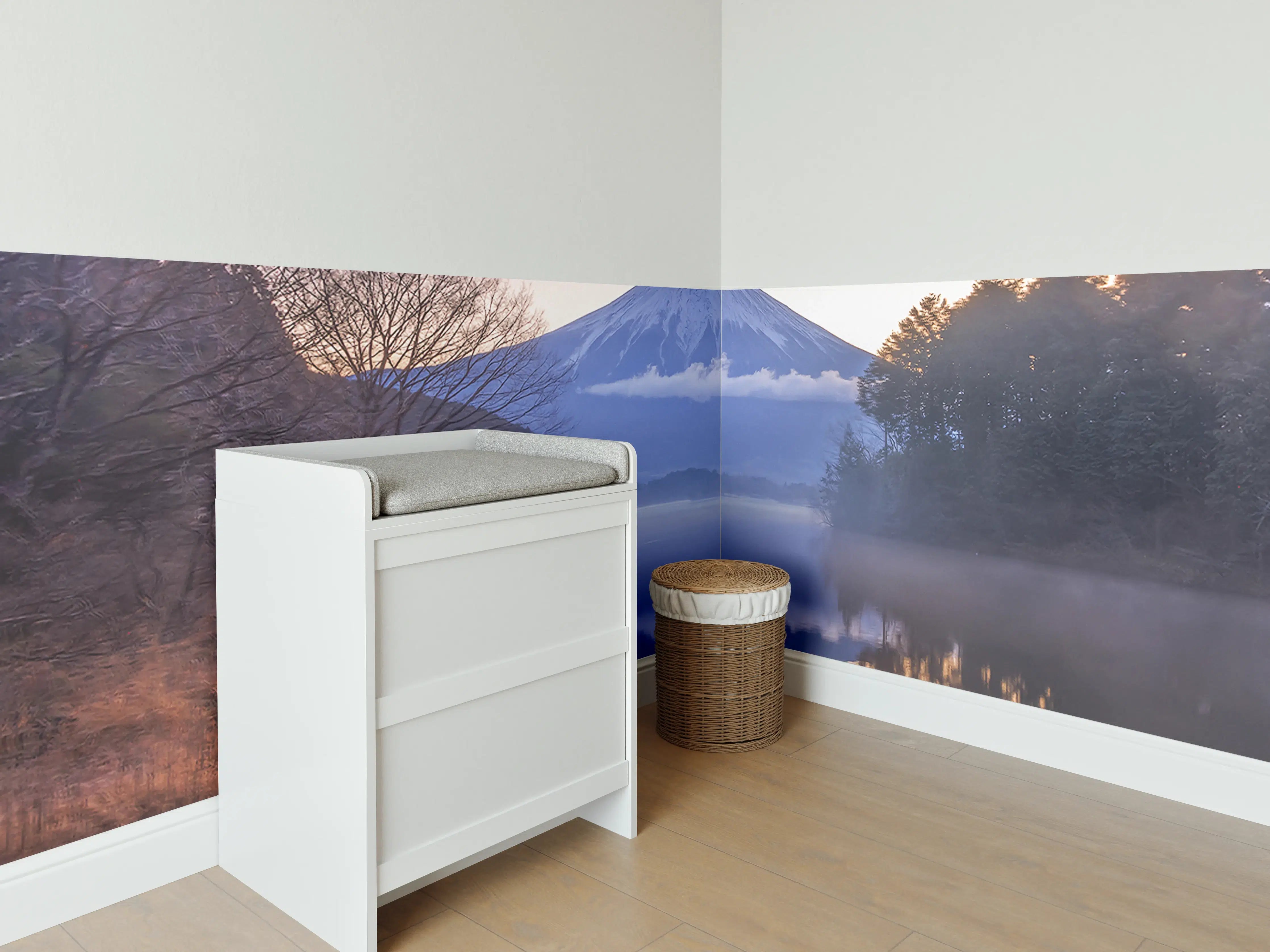 Babyzimmer Wandgestaltung - Winterlicher Fuji-Spiegelung