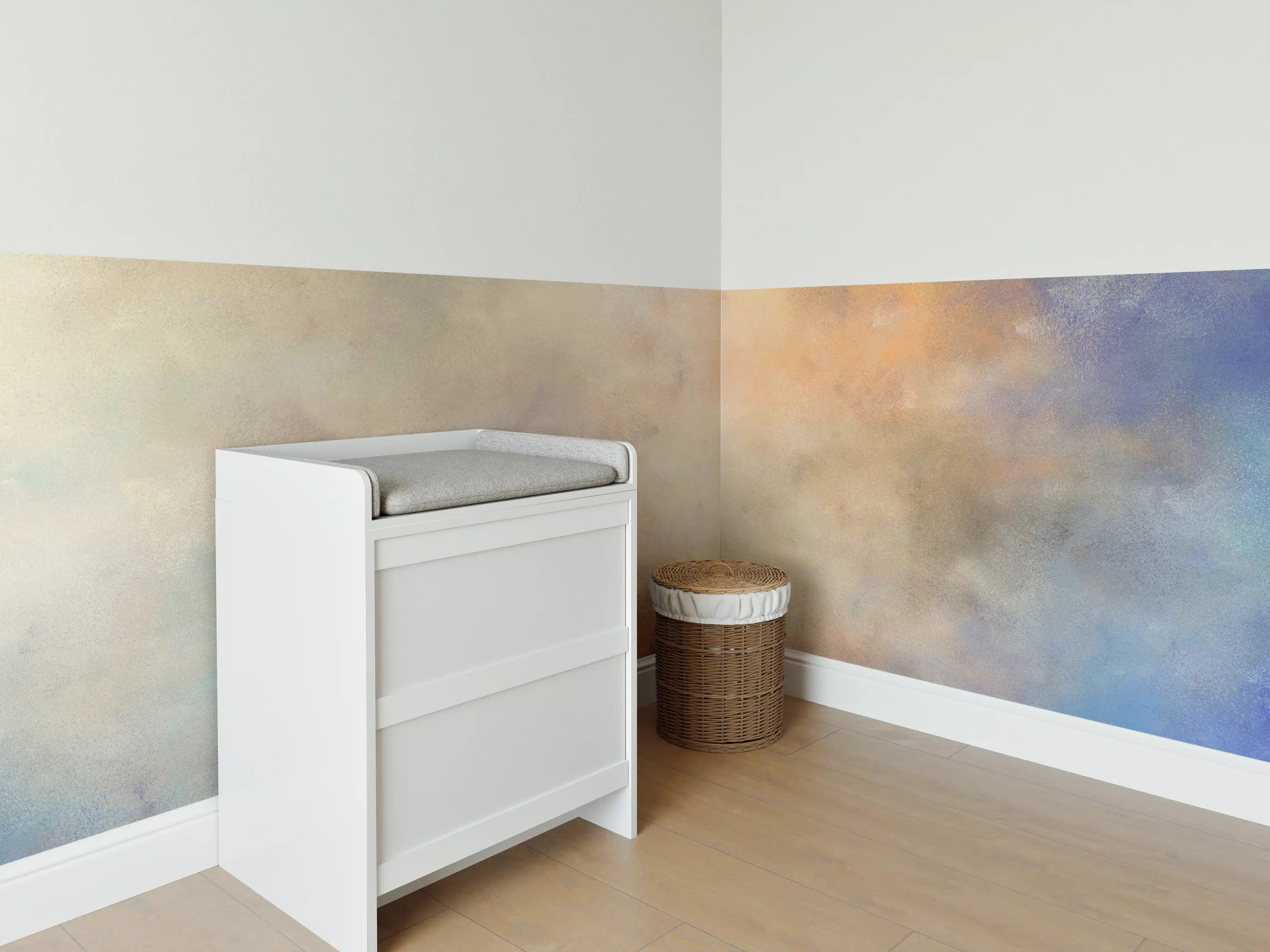 Babyzimmer Wandgestaltung - Wolkenamüserung in sanften Farben