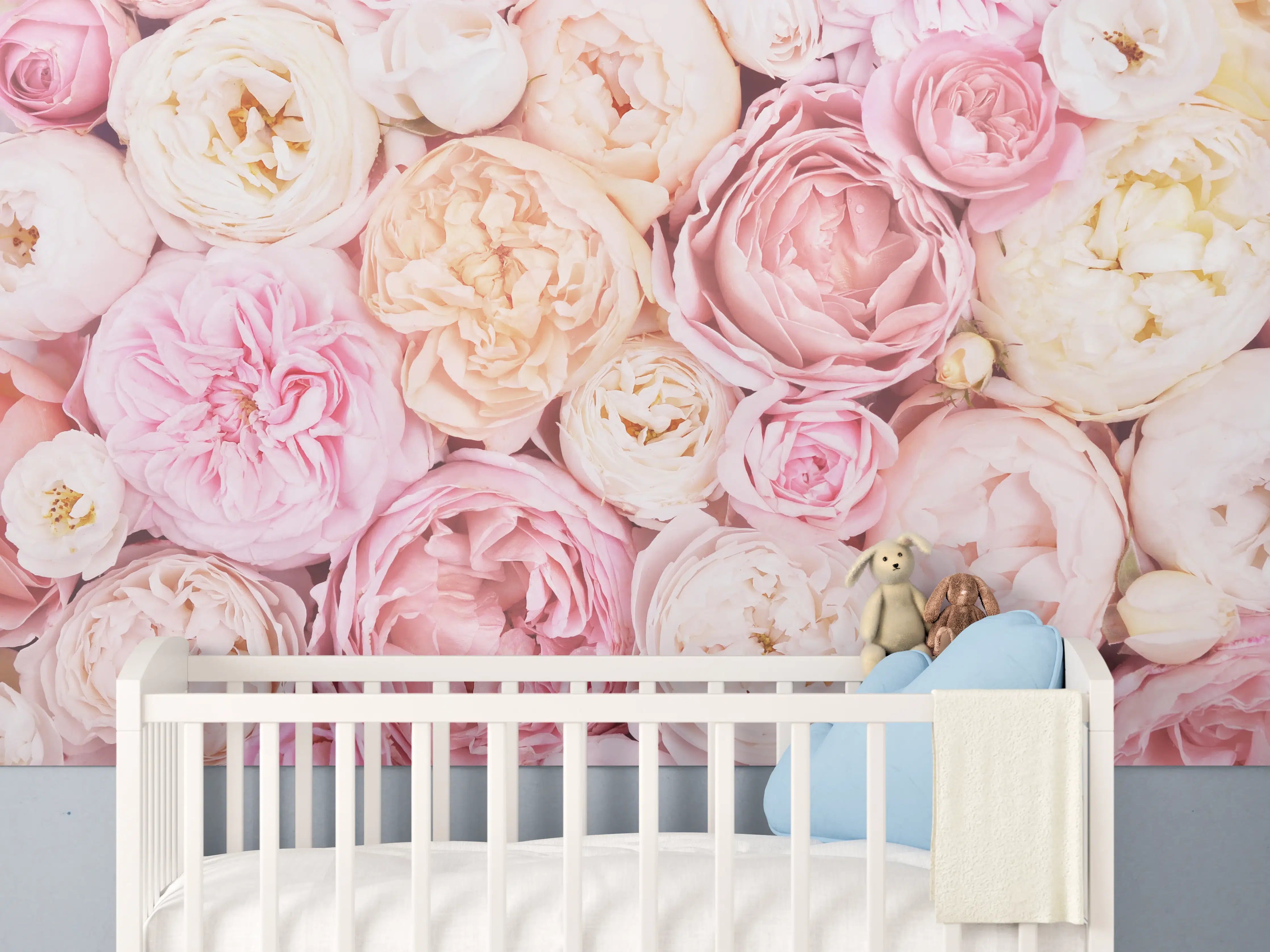 Babyzimmer Wandgestaltung - Zarte blühende Rosen