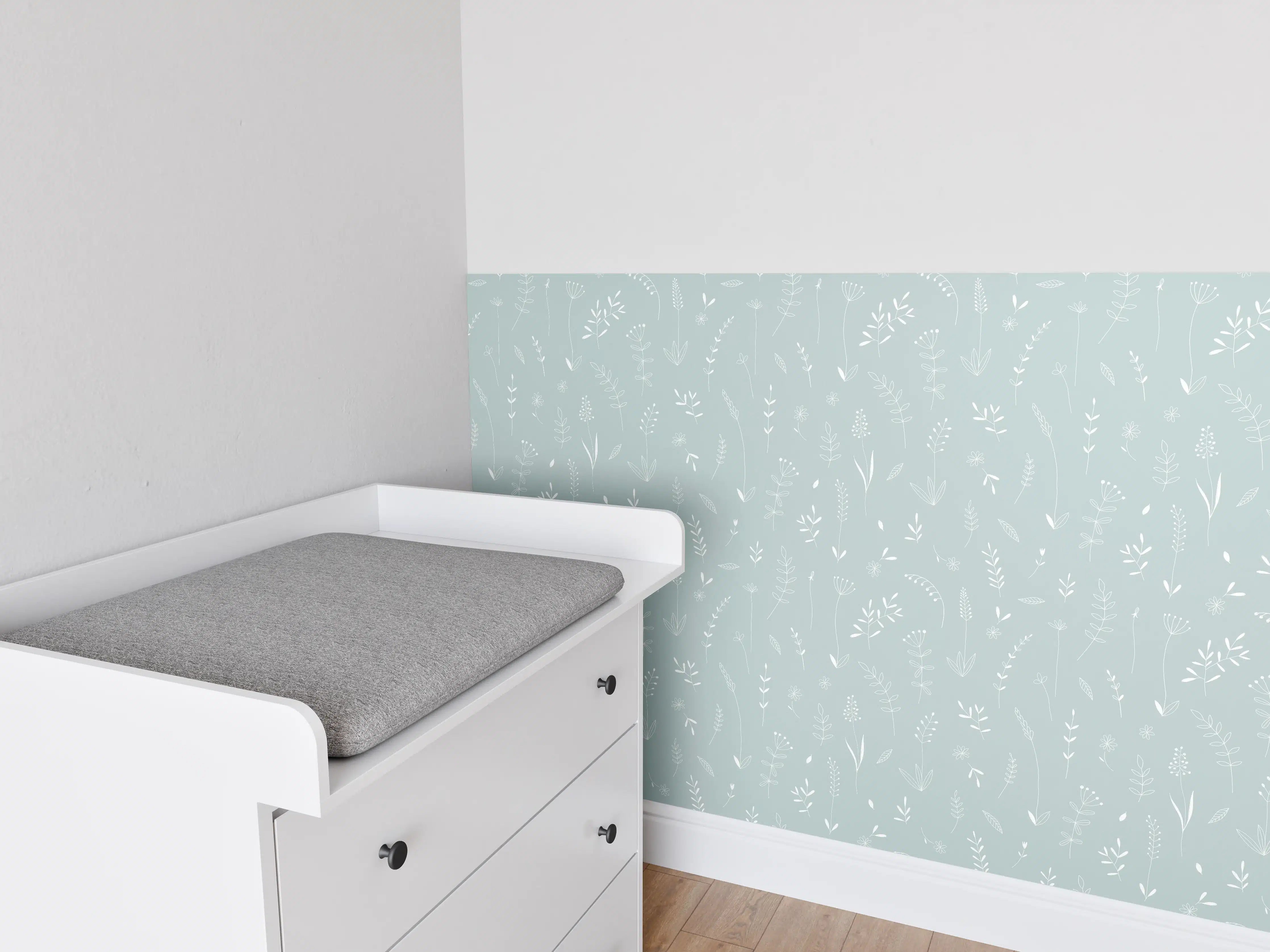 Babyzimmer Wandgestaltung - Zarte mintfarbene Blumenmuster Wandgestaltung