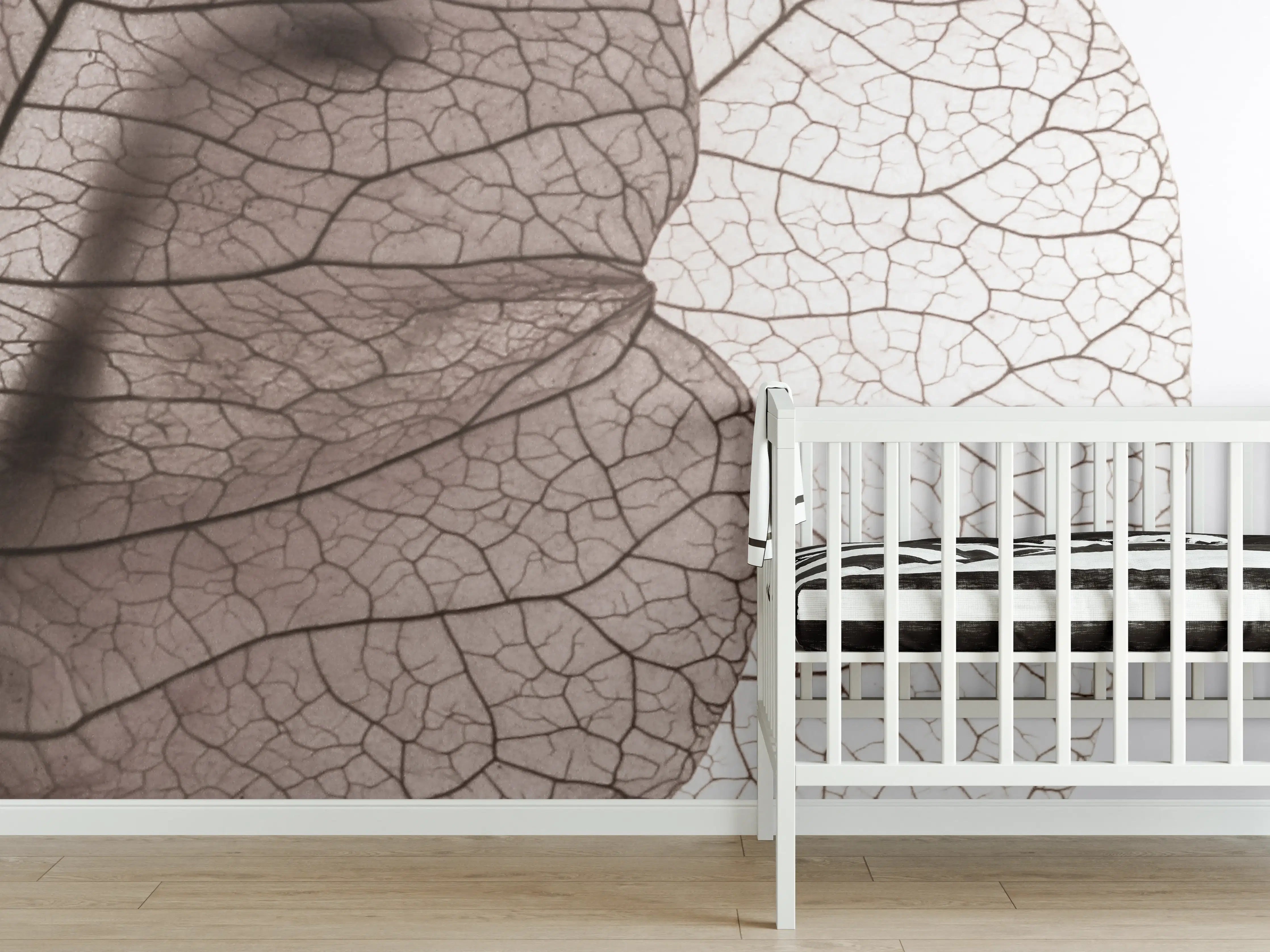Babyzimmer Wandgestaltung - "Klassischer Damenhut aus grauem Filz mit breiter schwarzer Schleife"