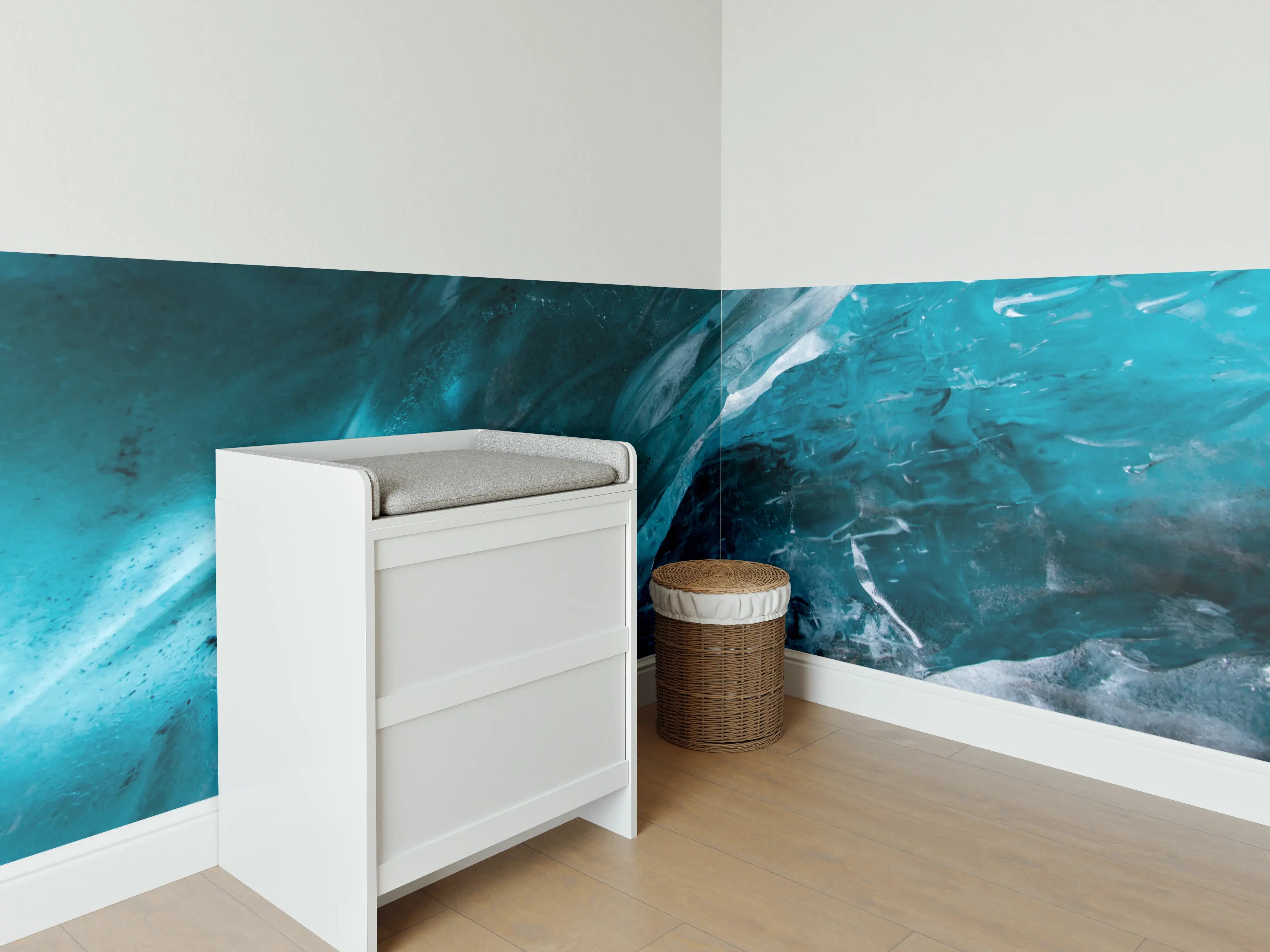 Babyzimmer Wandgestaltung - abstrakte Eis-Komposition