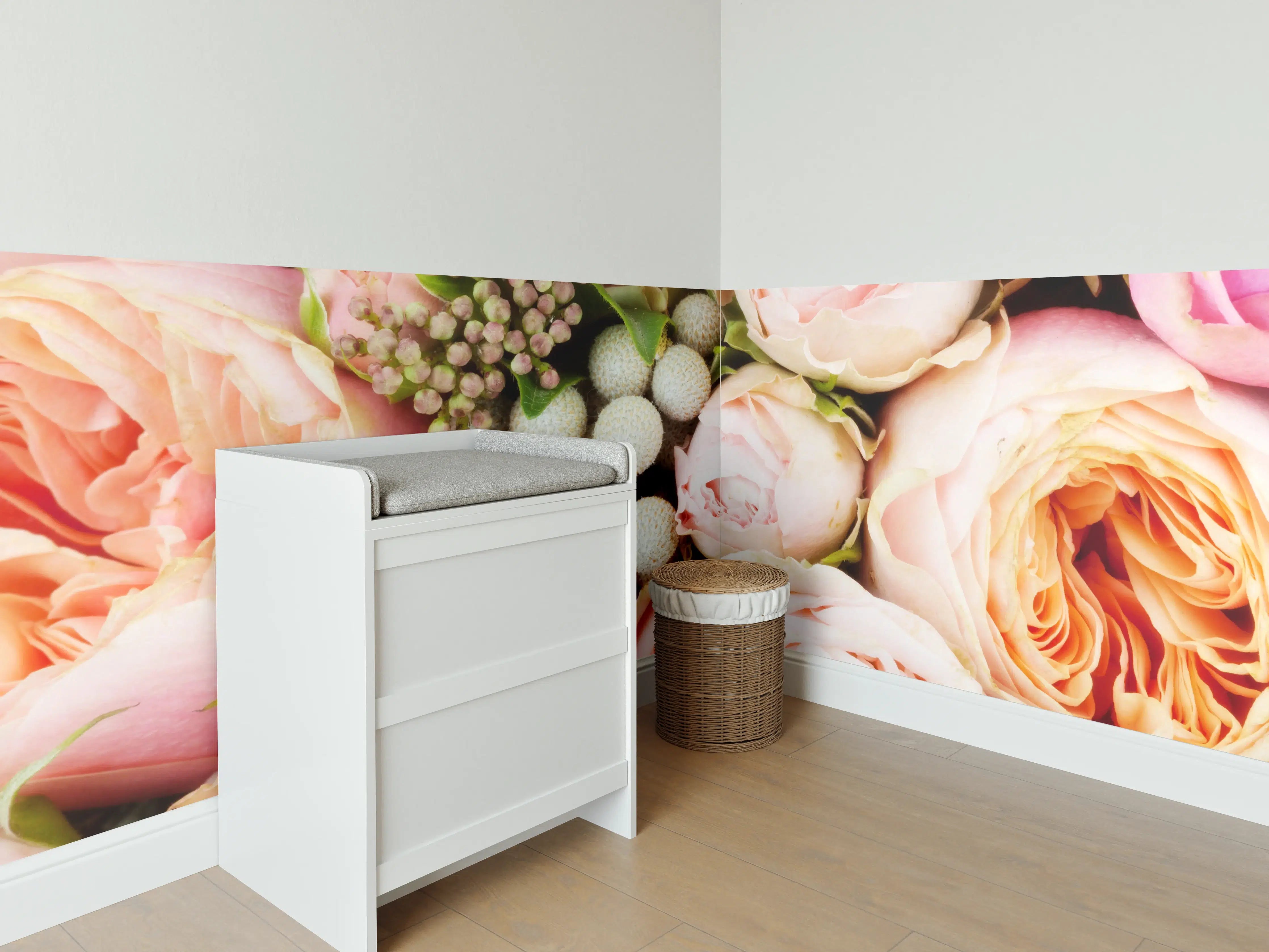 Babyzimmer Wandgestaltung - bunter sommerlicher Blumenstrauß