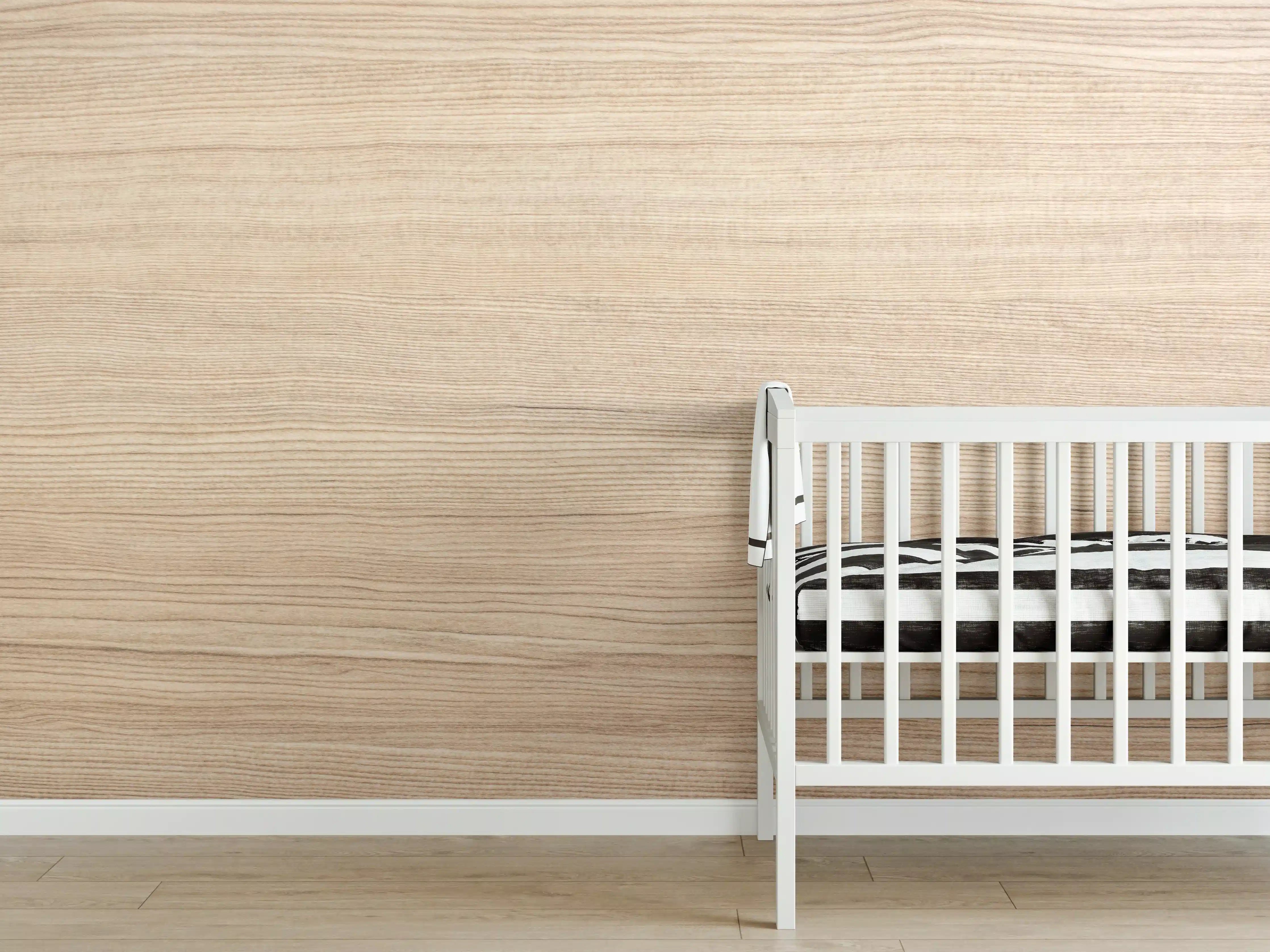Babyzimmer Wandgestaltung - moderne Eiche Holztextur
